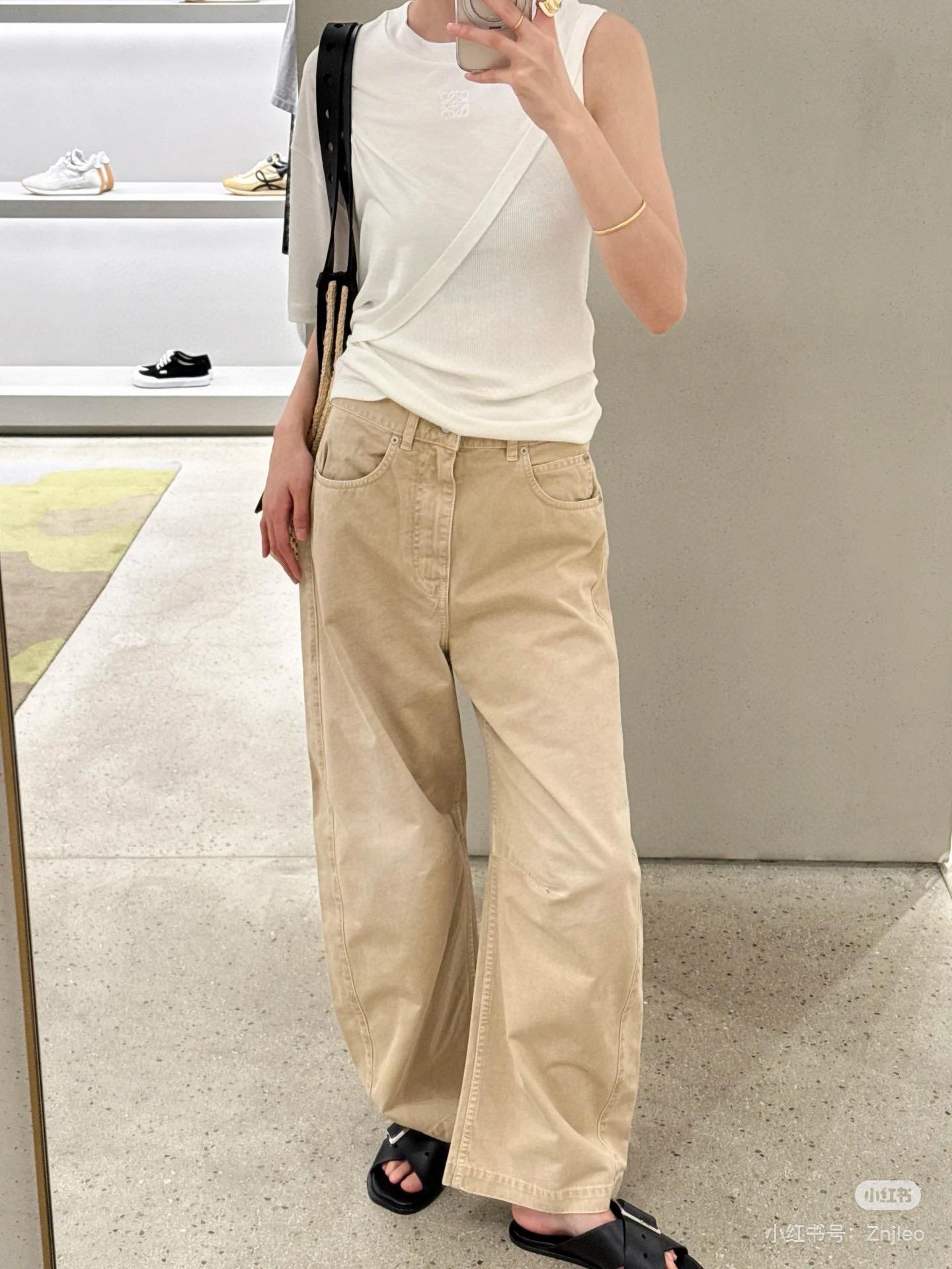 11e100df85705a6a5d1abbc3081255de.jpg