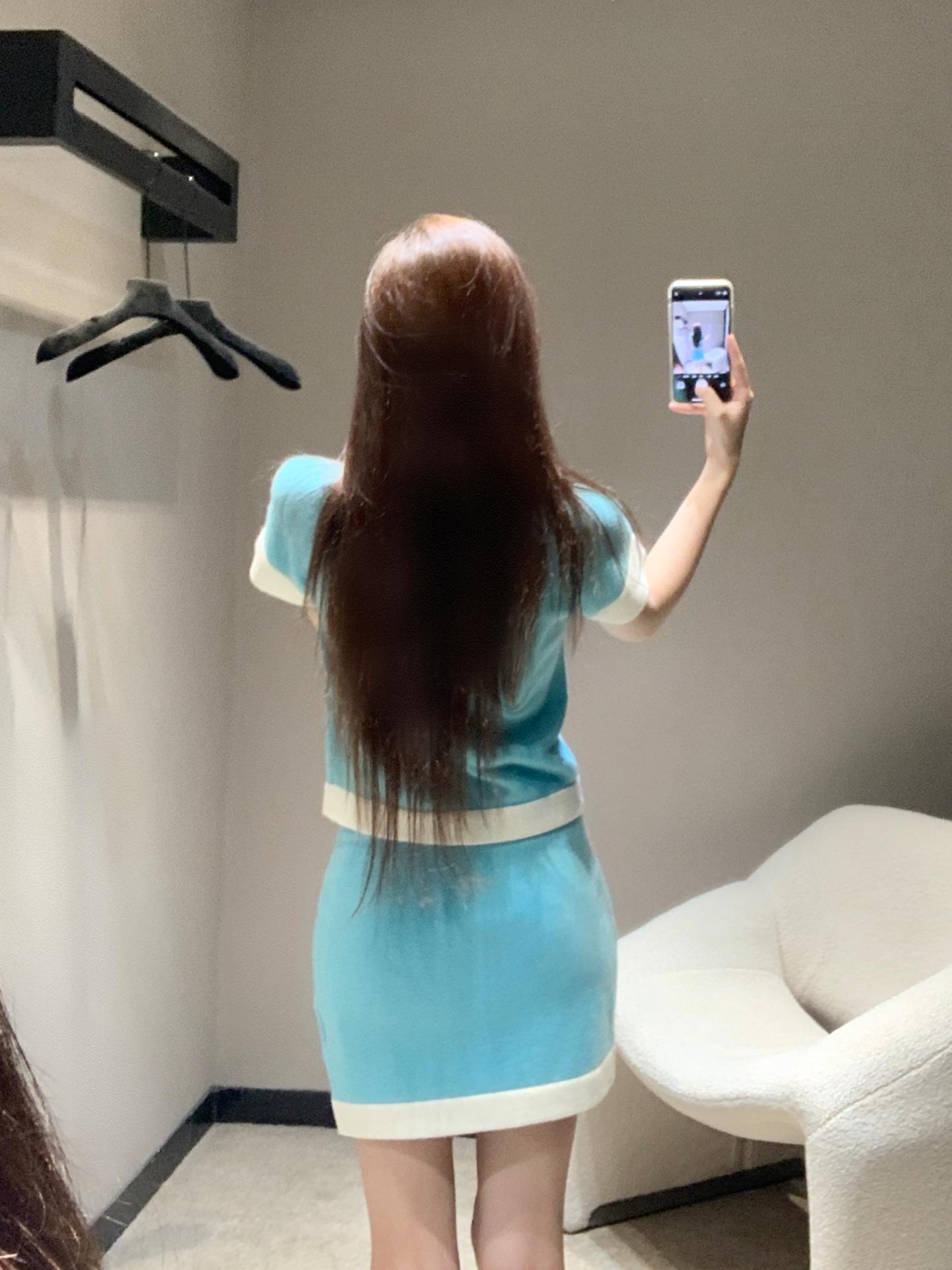 239f62385a69a6a83a4f2aadf7c4612f.jpg