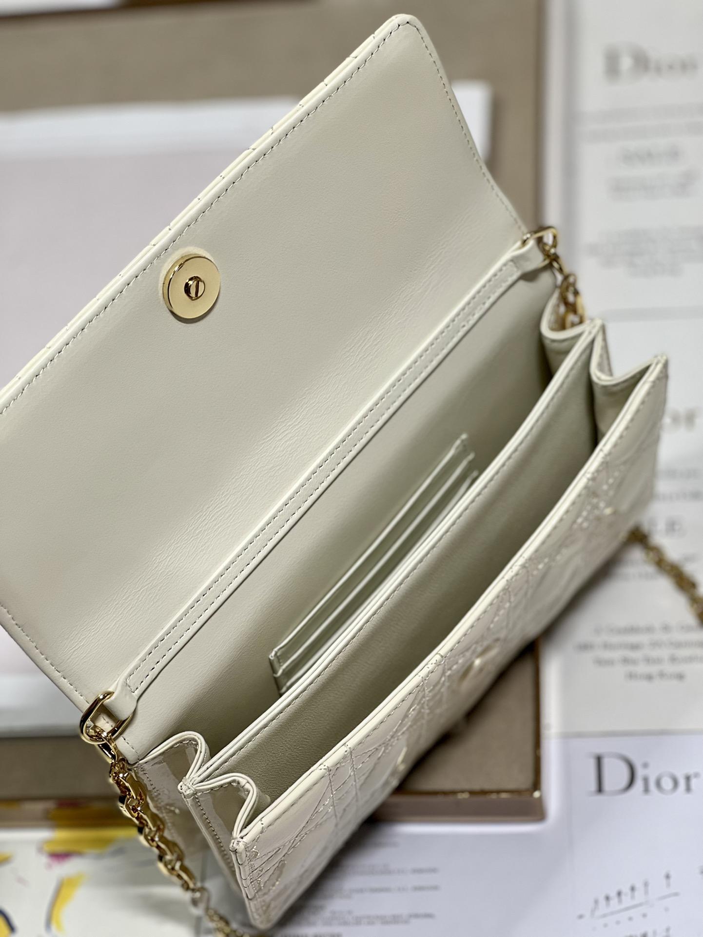 3dcc236bd591c1fde8cca7d832ec7cc3.jpg