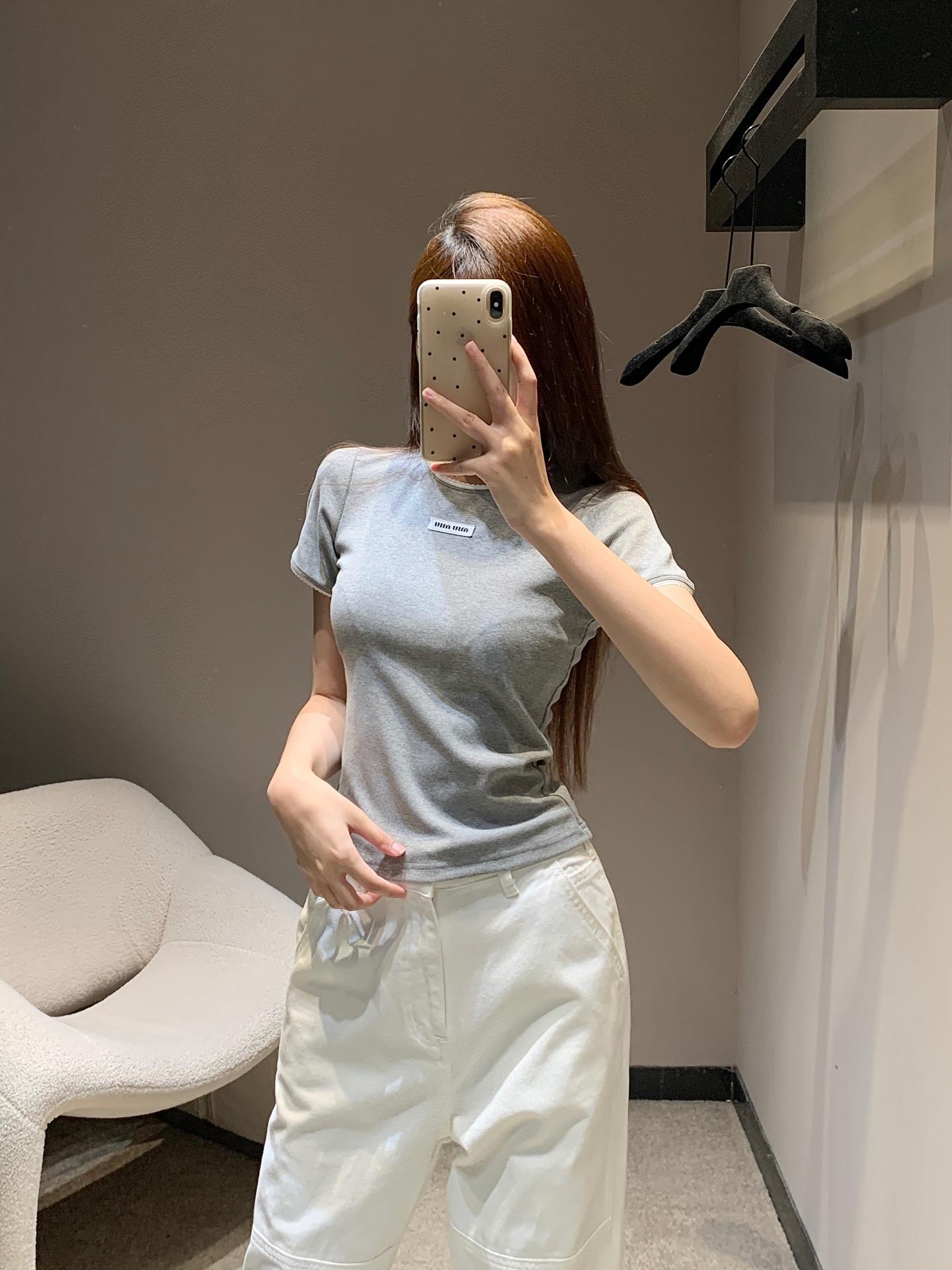 62b995f8e12c036a97cb550579f232f9.jpg