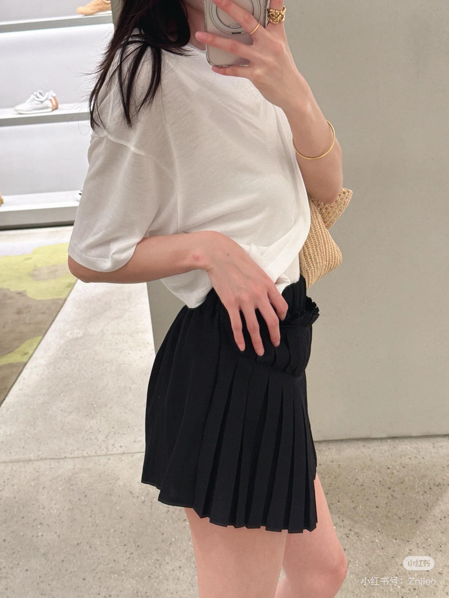 650c2ef4f2f2f4cf757f0309e0cfc472.jpg