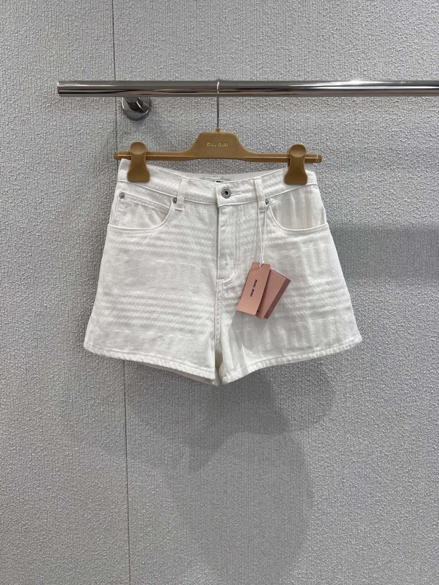 6e02ec221d30c49593e7fd30fcbd60de.jpg
