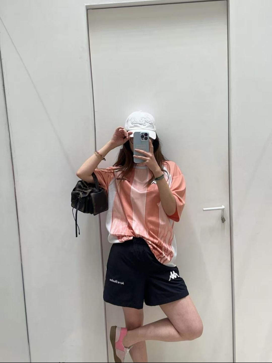 863408a9ca1a004e091a9c8ef47465e8.jpg