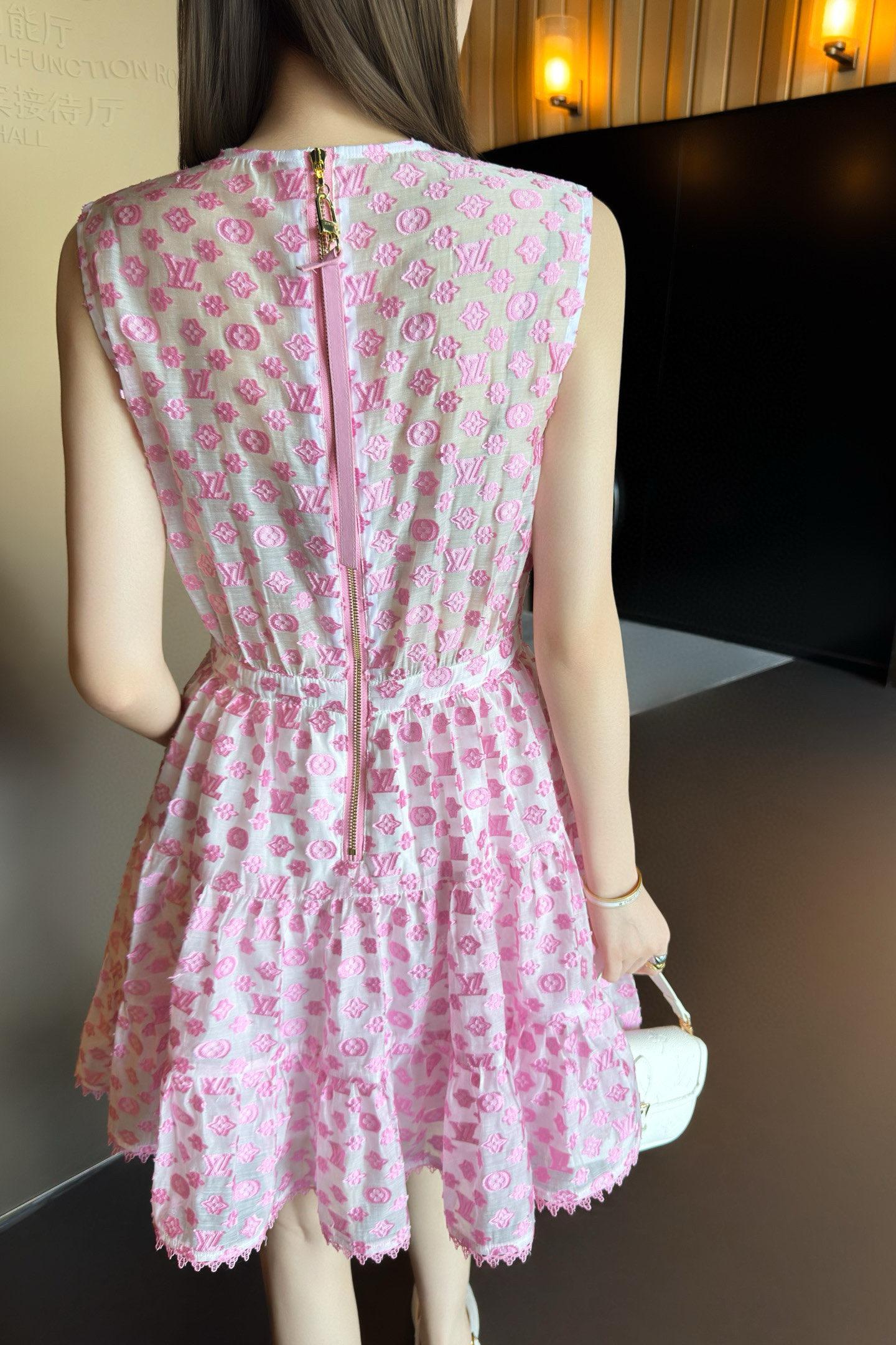 b4ff5ab690aafaee70ce6cdb17df856d.jpg