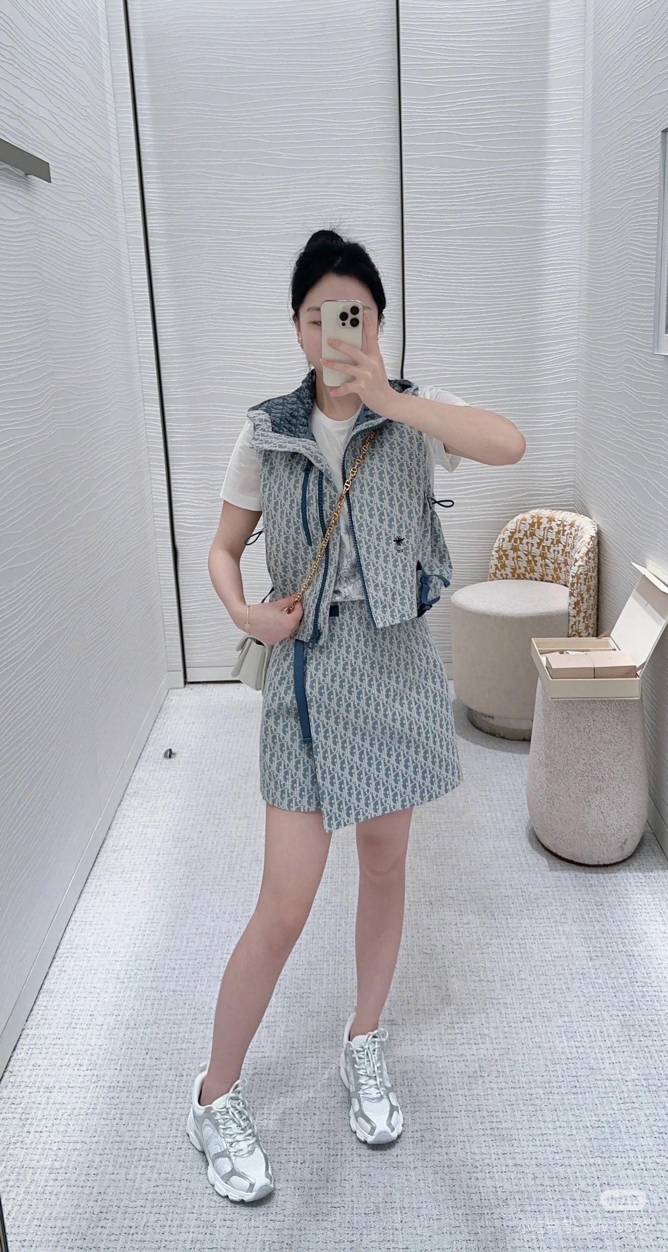 b995280dee0c698dbddb138d6b3f8934.jpg