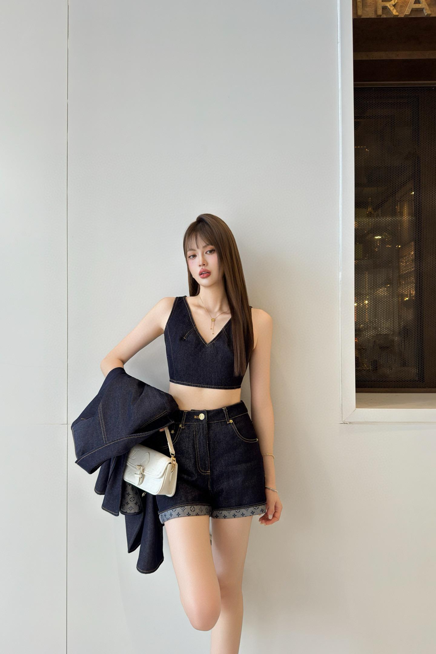 c268d3938f38ba7f95b27a60bb931320.jpg