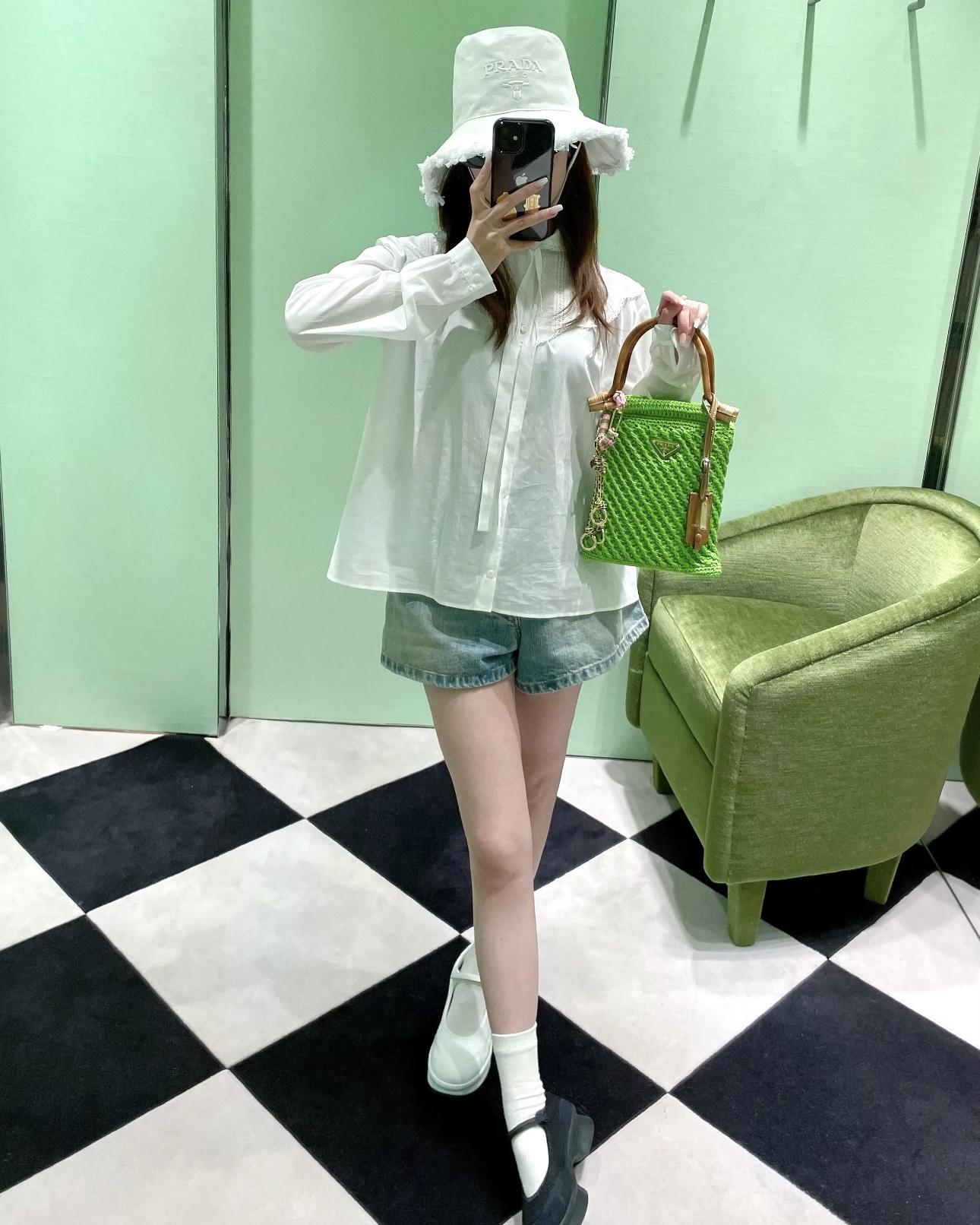 c56d5b6f16e9e8df928bfd8beddb48ea.jpg