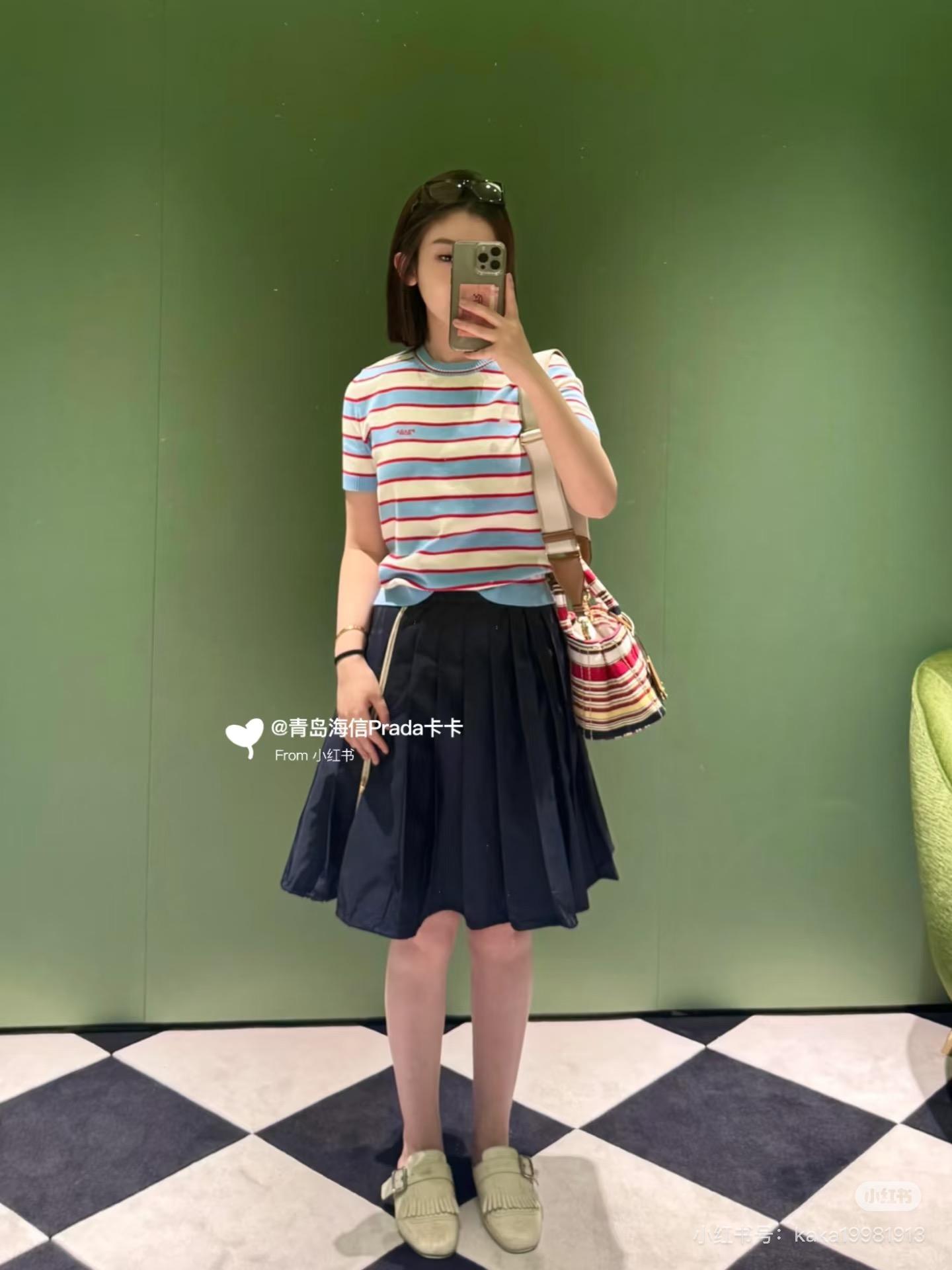 e12f023a5c92cc2cb6e6e7782b8a32e3.jpg