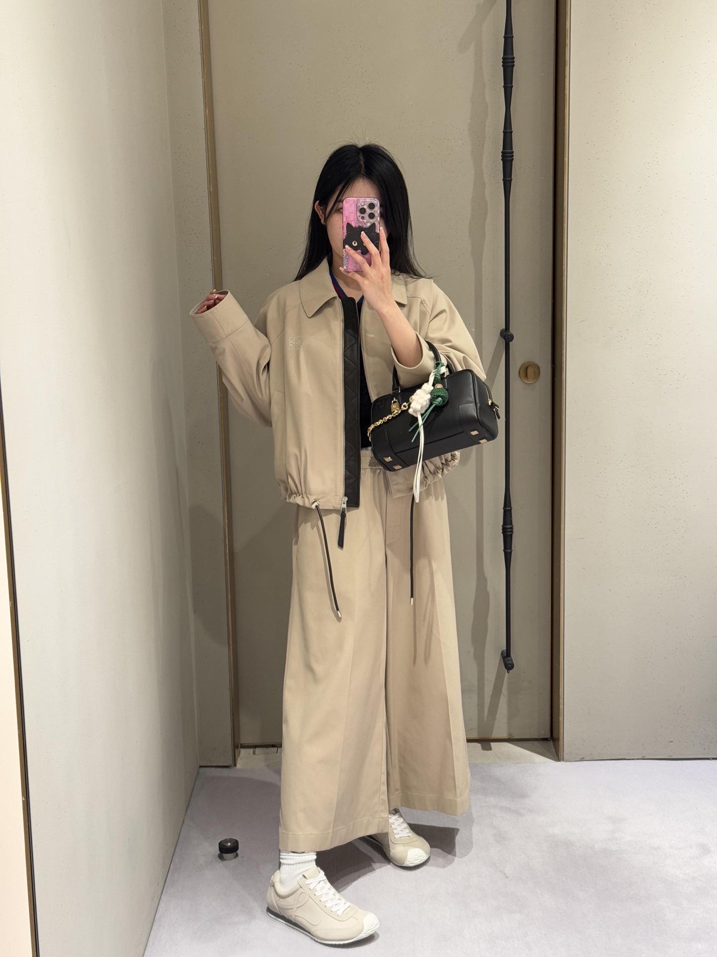 19badbf81d9a1dba41b825d14253b8d4.jpg