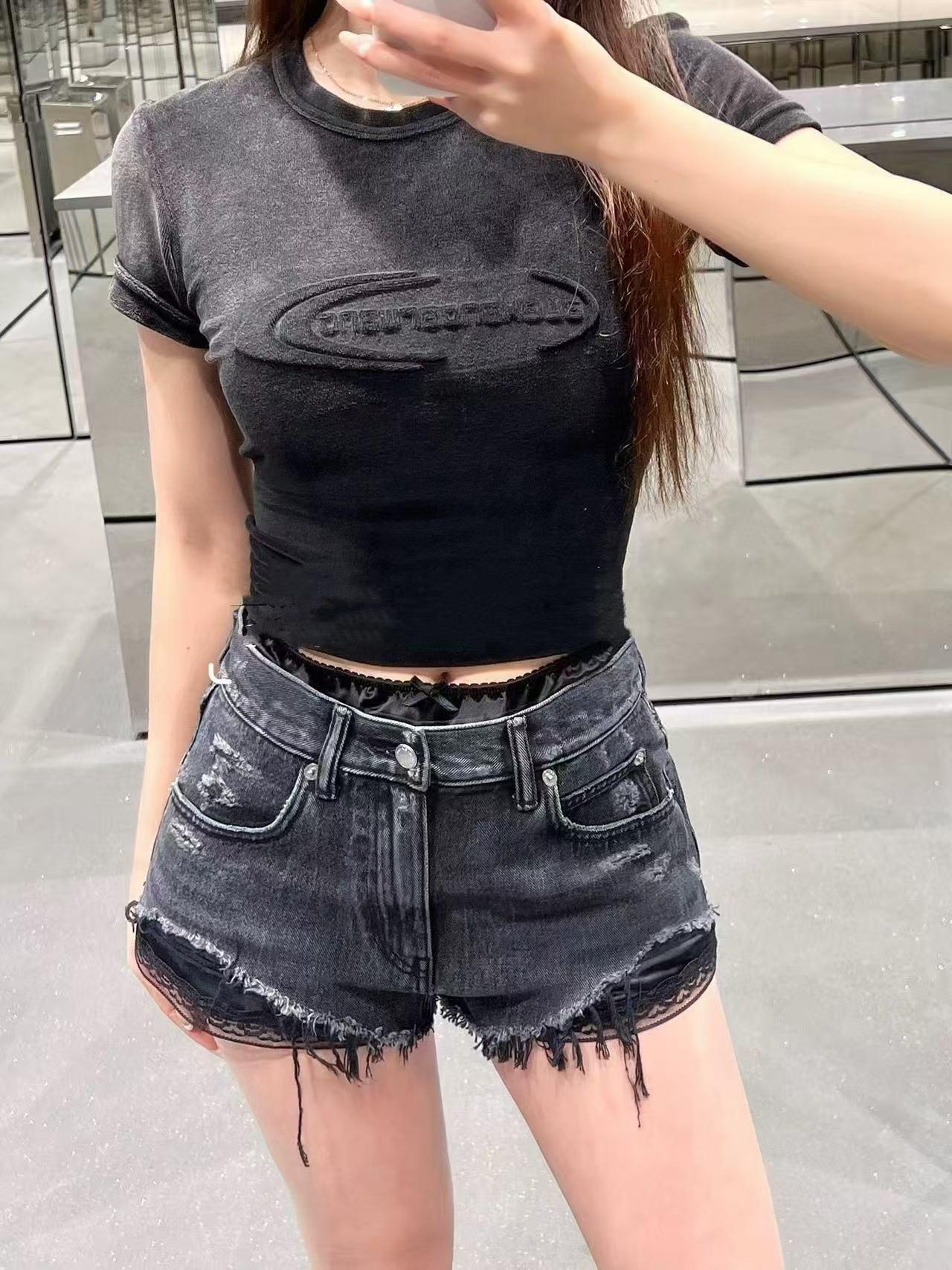 2555806ec0da5e13e5d51c1de92c51c5.jpg
