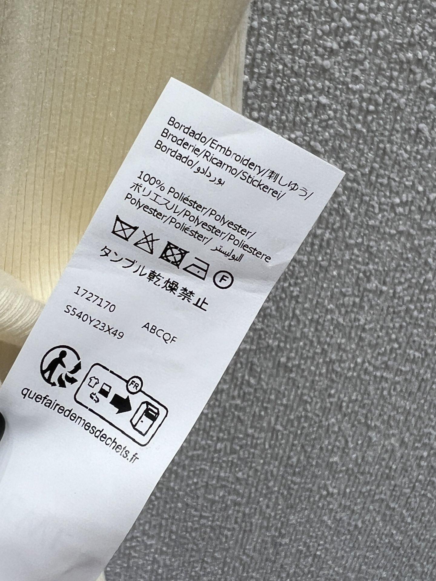 37c03e8baf1ff85eced515179f5187e0.jpg