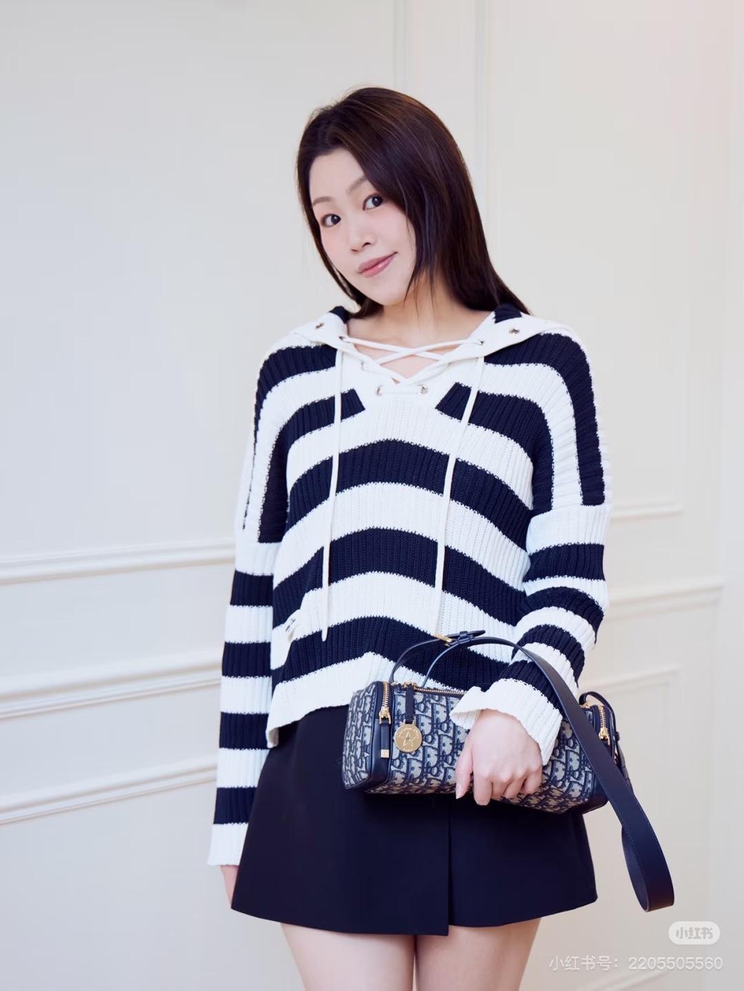 46880a8a61bae73b0891fbbb48a35ee1.jpg