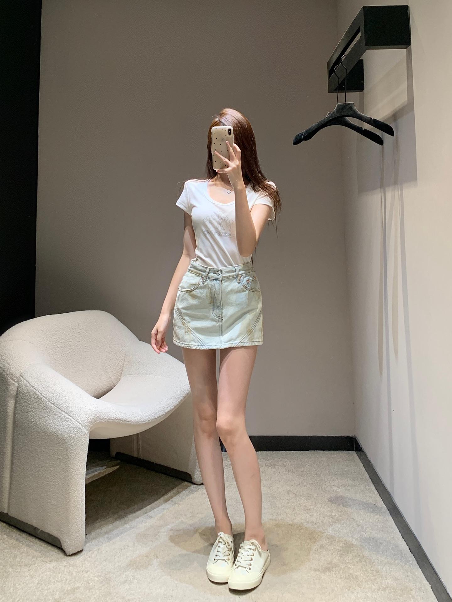 501e97da39537bb8bae09e0ea751b28b.jpg