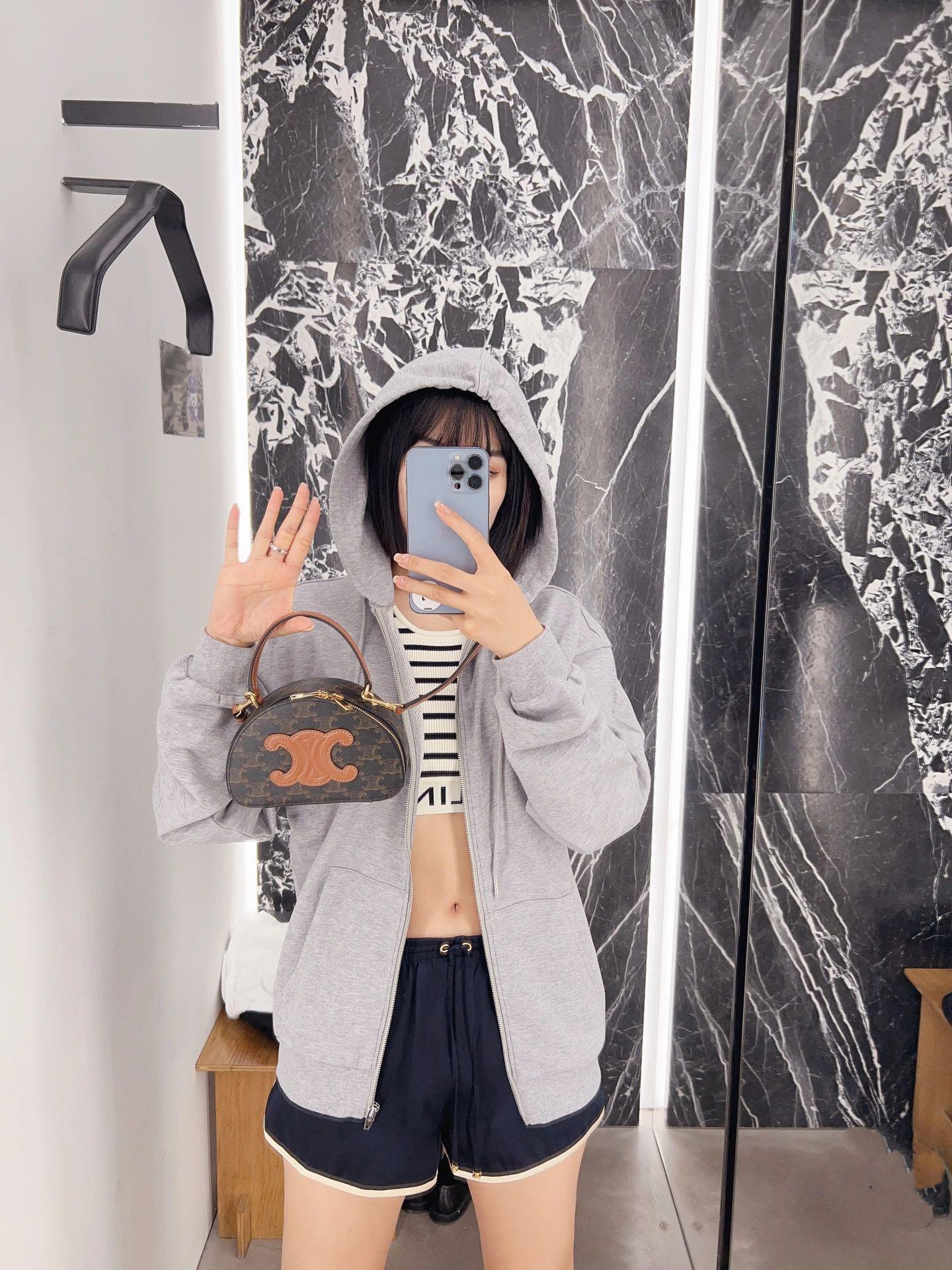 542e0d202631dd750b54f9adc7e00c18.jpg