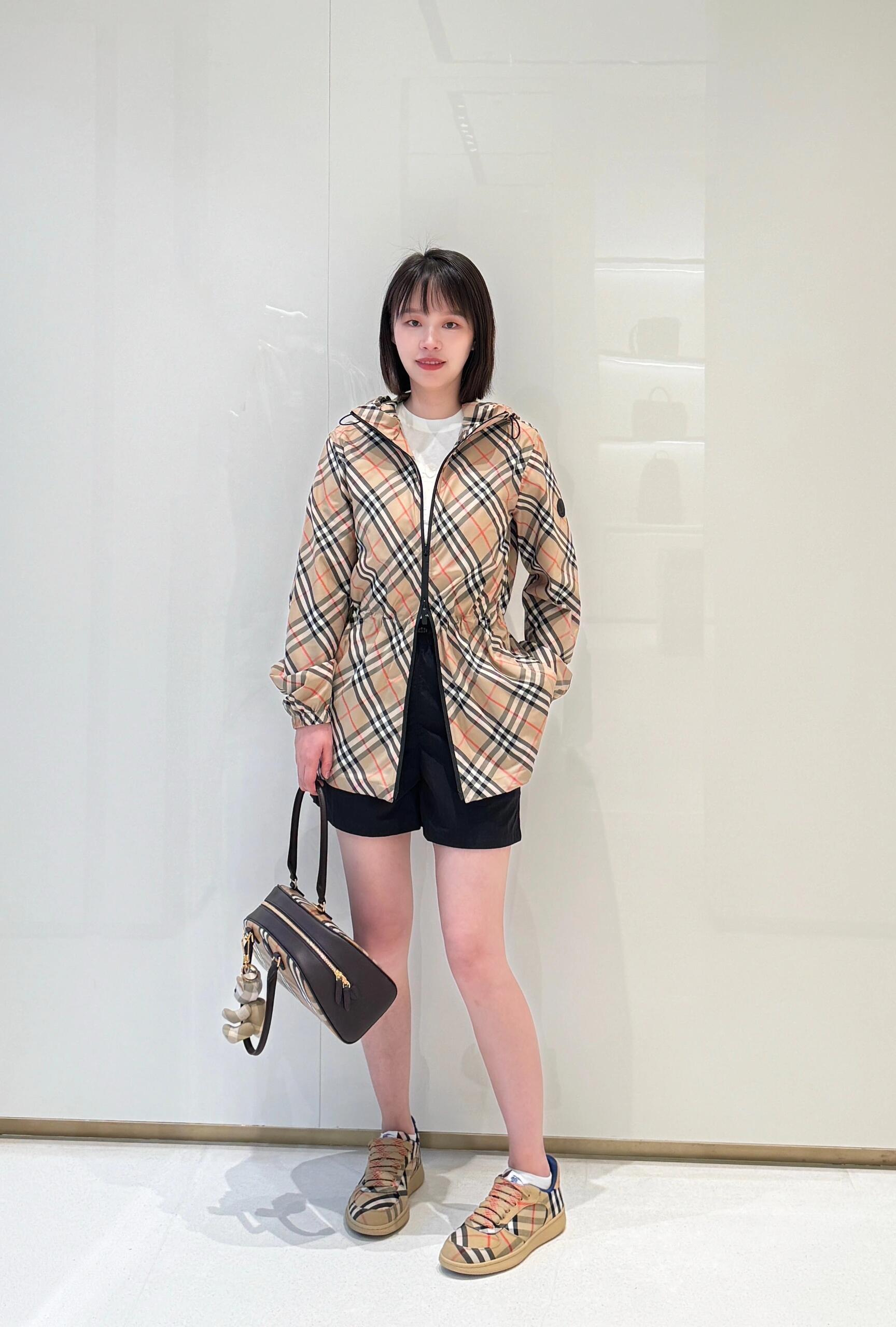 58052adea20b8e2bebeef085b6a32b15.jpg