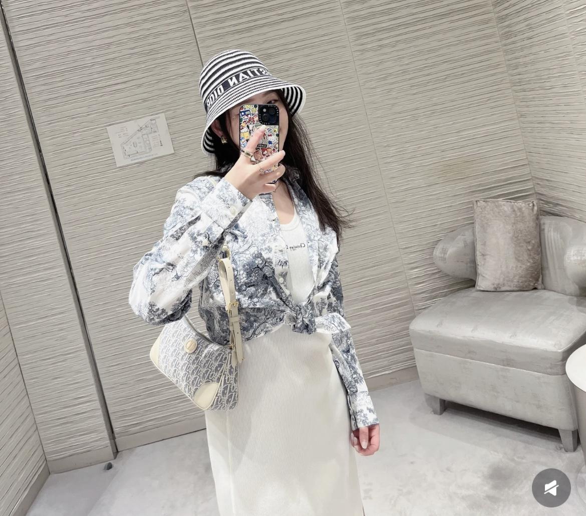 5edd909a06e701de1cd38ad93a28ab47.jpg