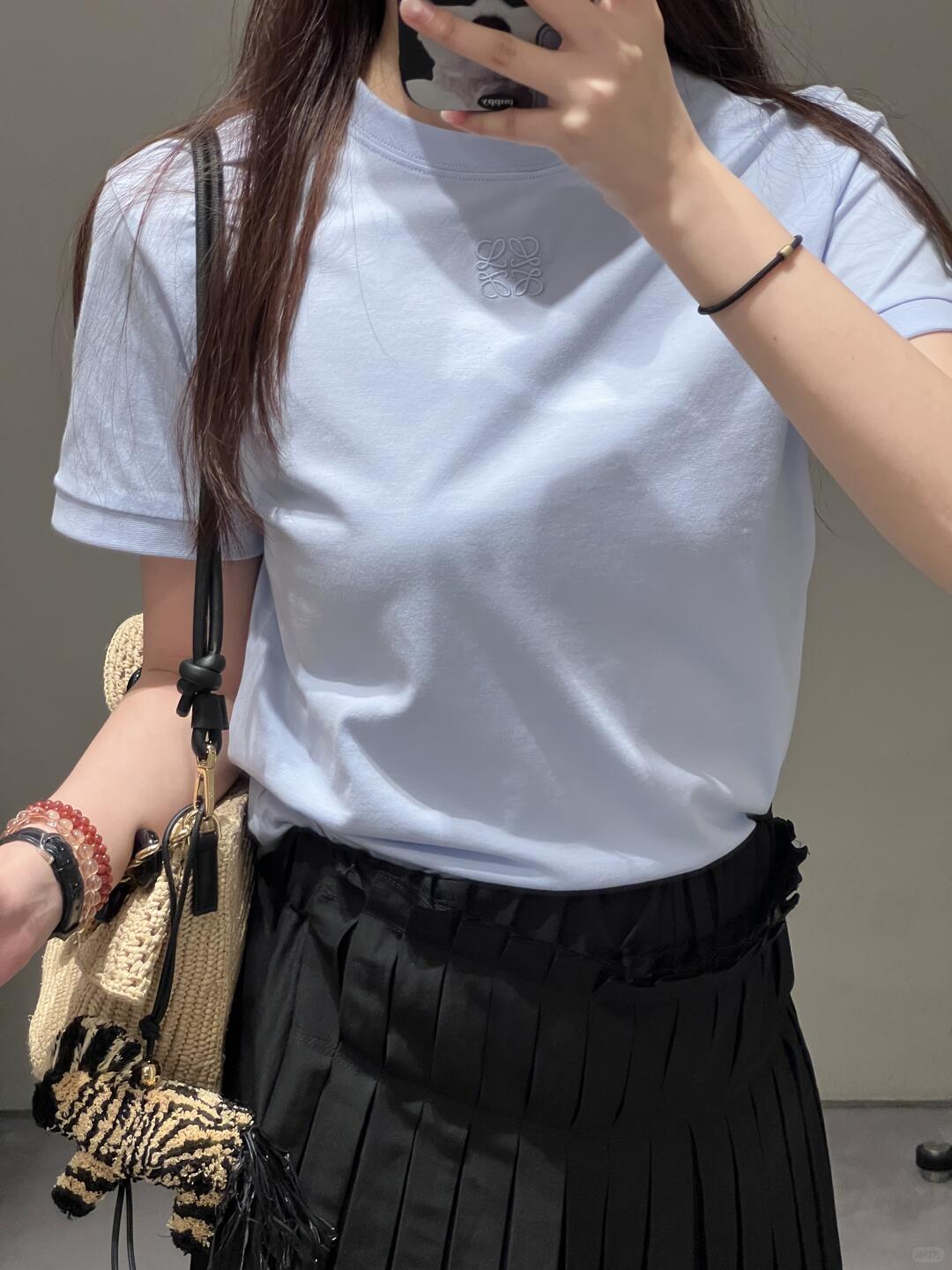 65f666c27c77c59f4ea15f3e7ddafb68.jpg