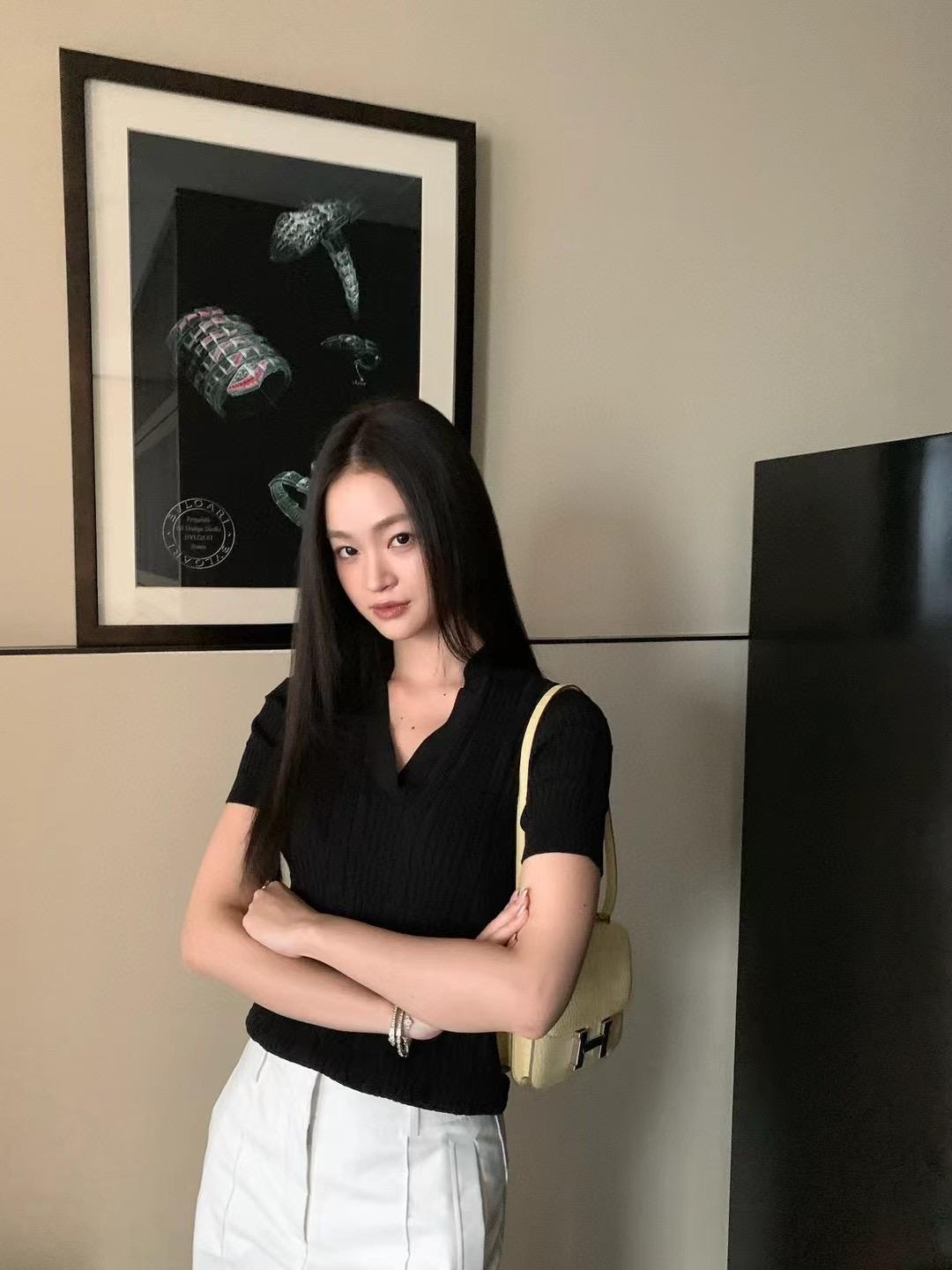 81a17d1aa2a7c61c6400563ccd64cae2.jpg