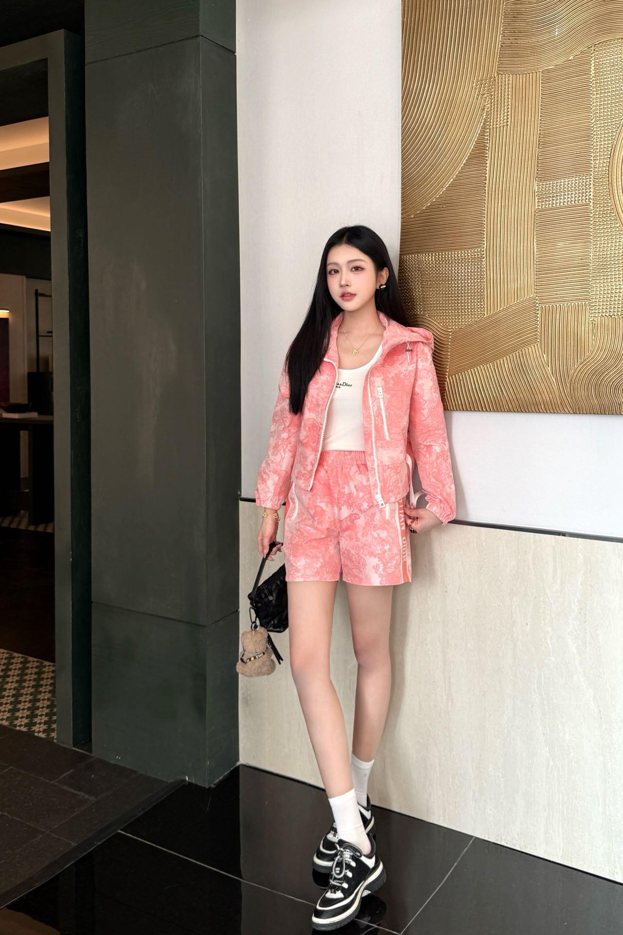a73ad67138114b1745827c4c3fe47d29.jpg