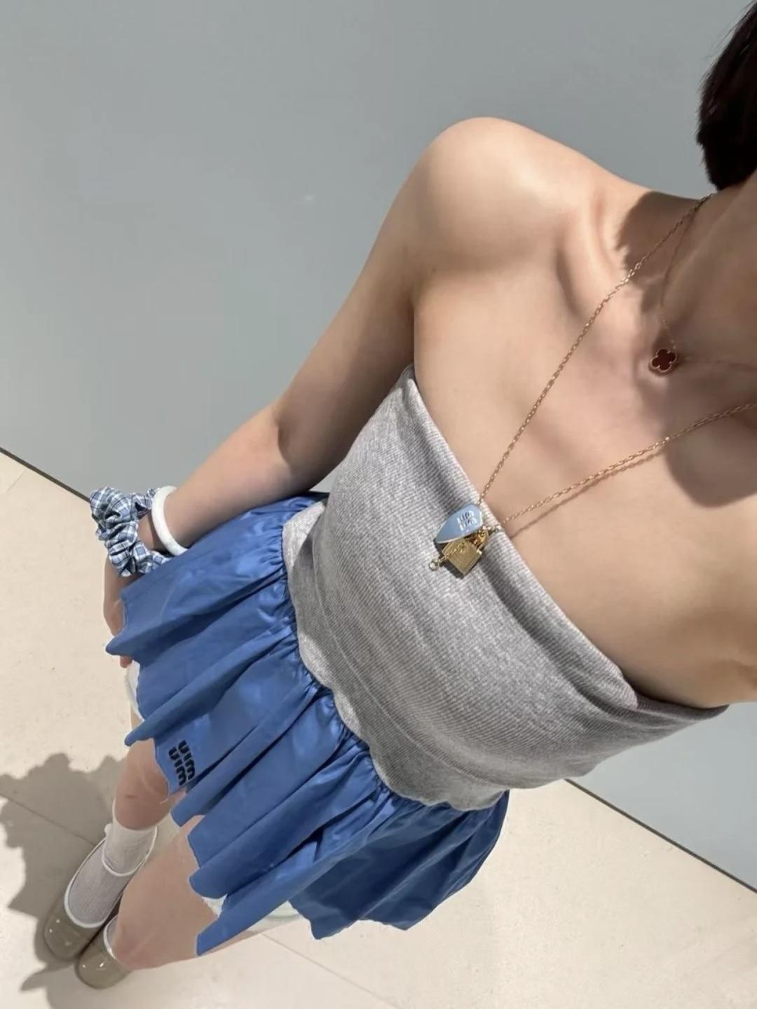 a95b32c28aabddf2bf1ce207d4f97b83.jpg