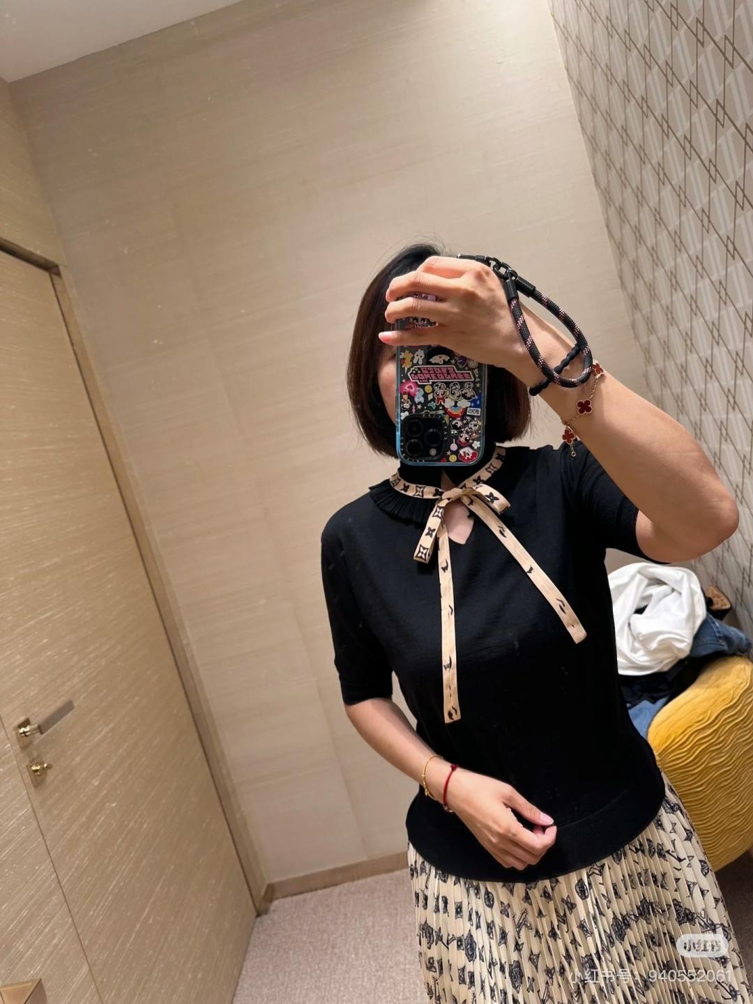 bcb996ddbd184ba665c89d8c4c7a60c3.jpg