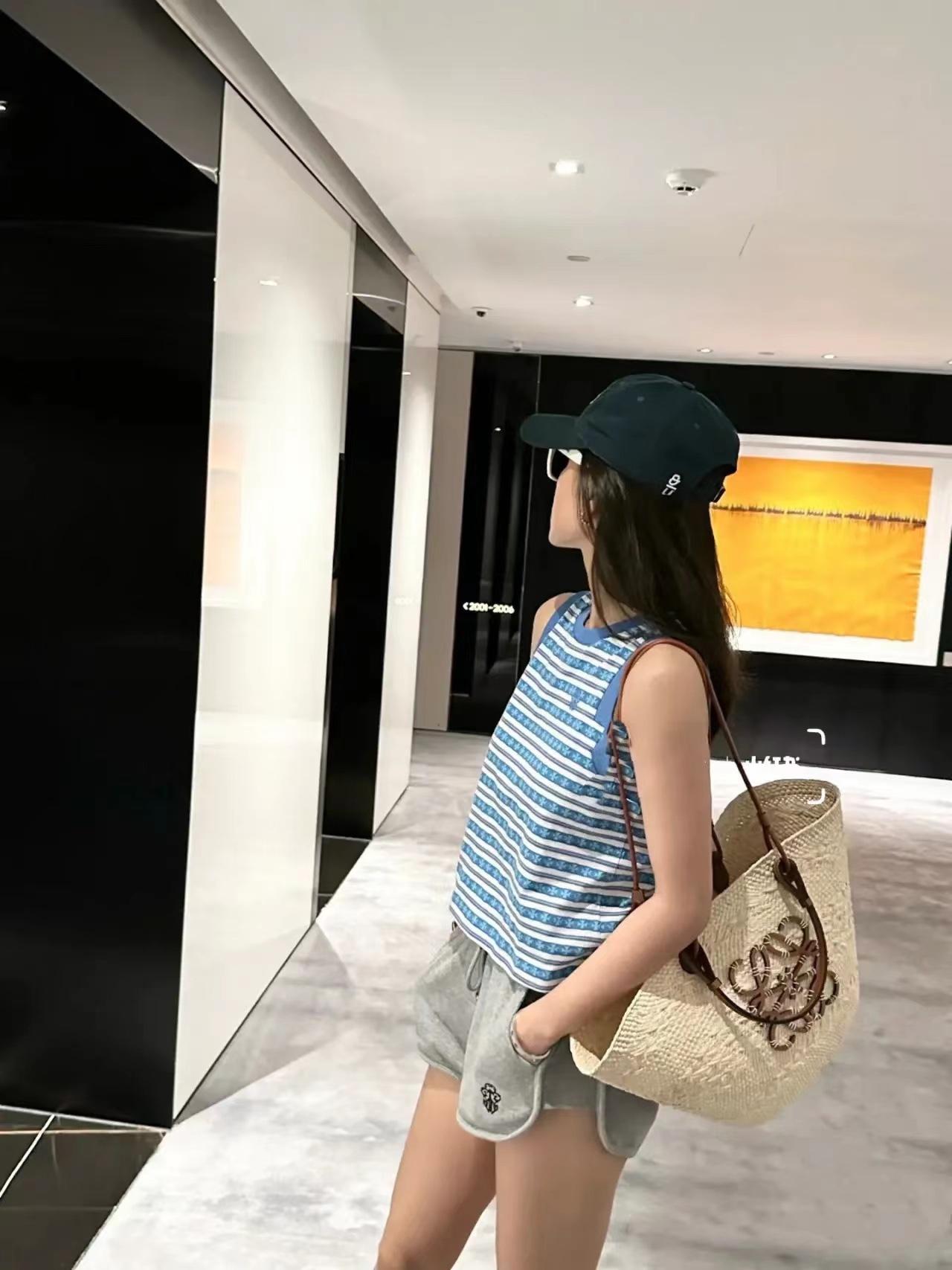 c9887364685241d5cbe2c6f838b3df82.jpg