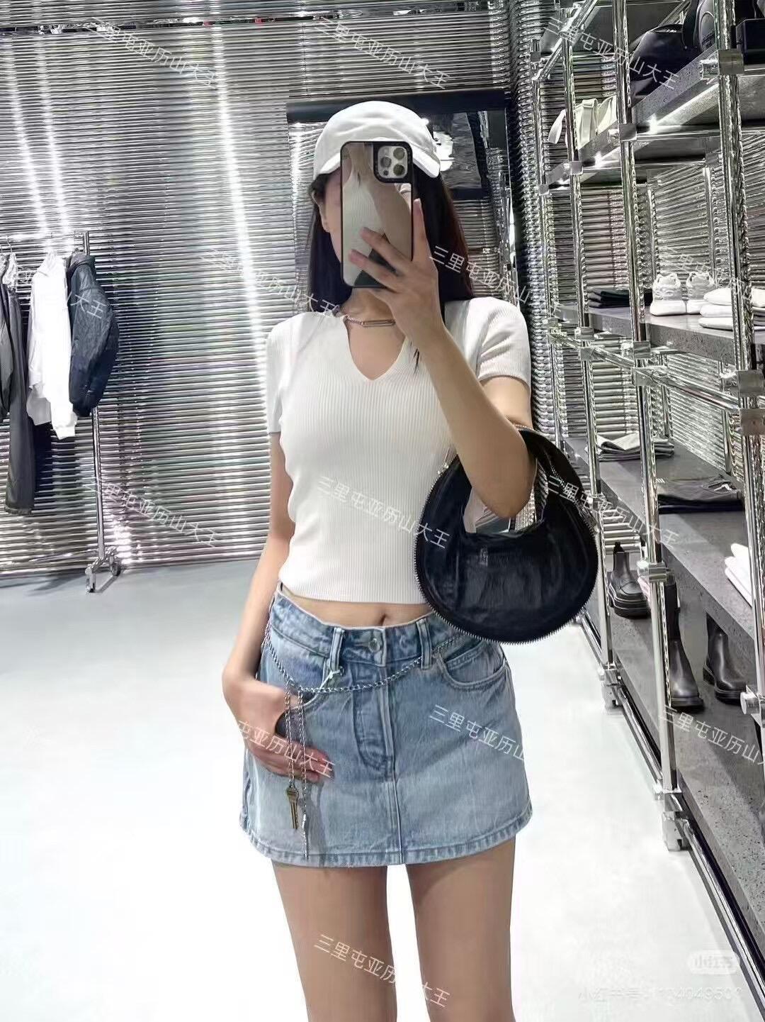 f3e5c1bfb4a307d467ac1f9ae3fc65e7.jpg