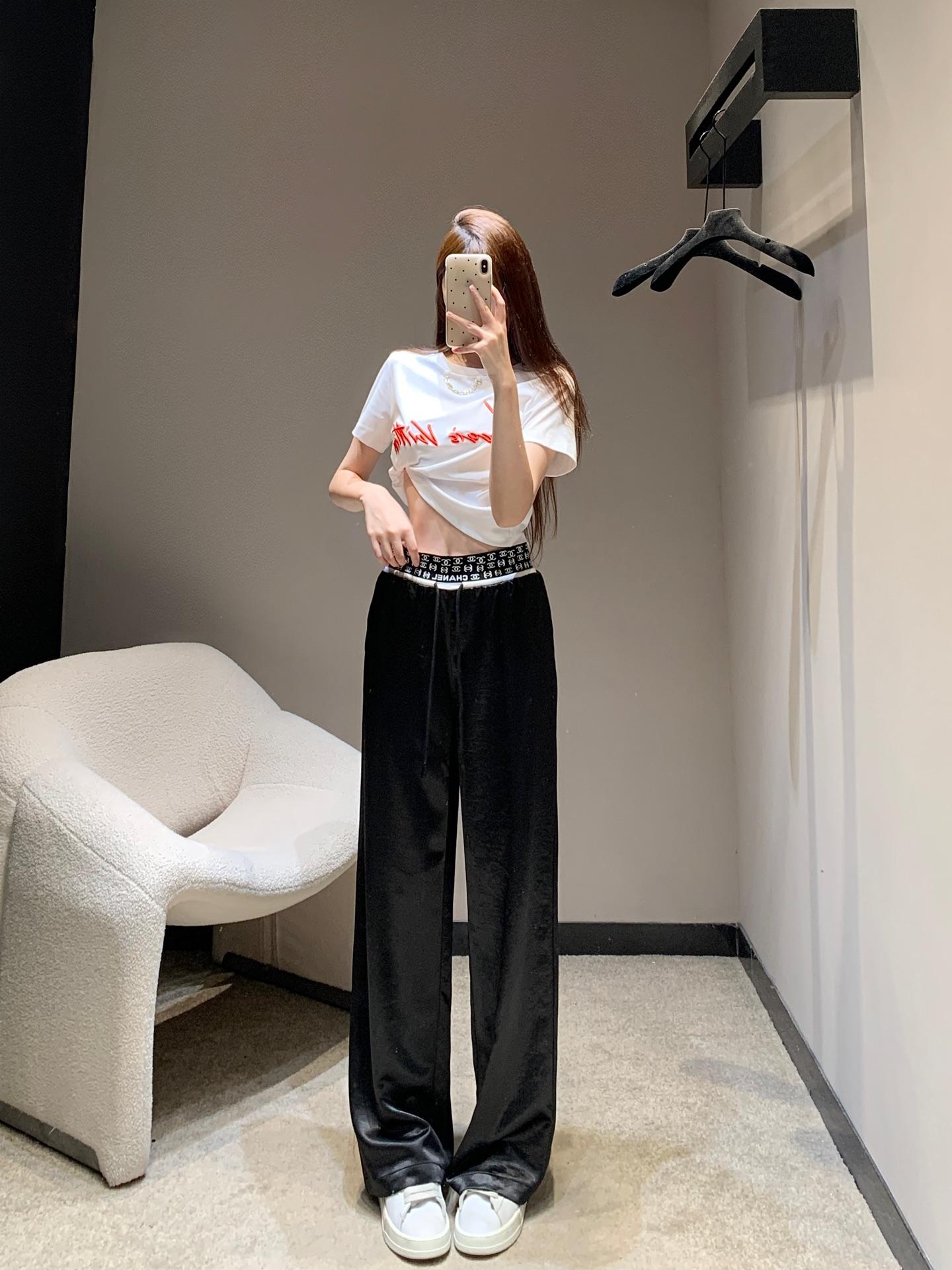 f69f19e3425ee52d70fa2224cae4c905.jpg
