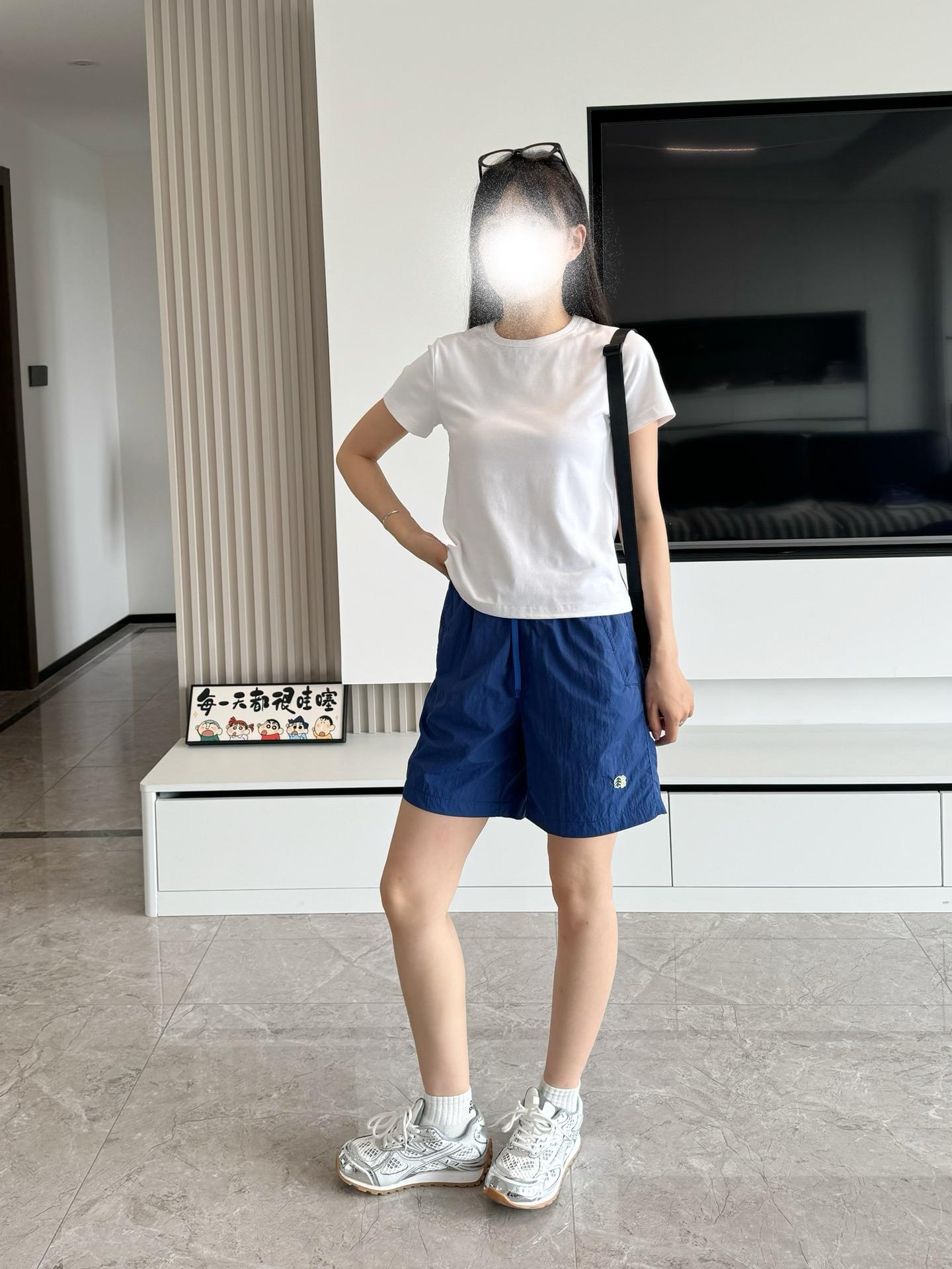 0fdced746166fd8c9e14d028286eff0f.jpg