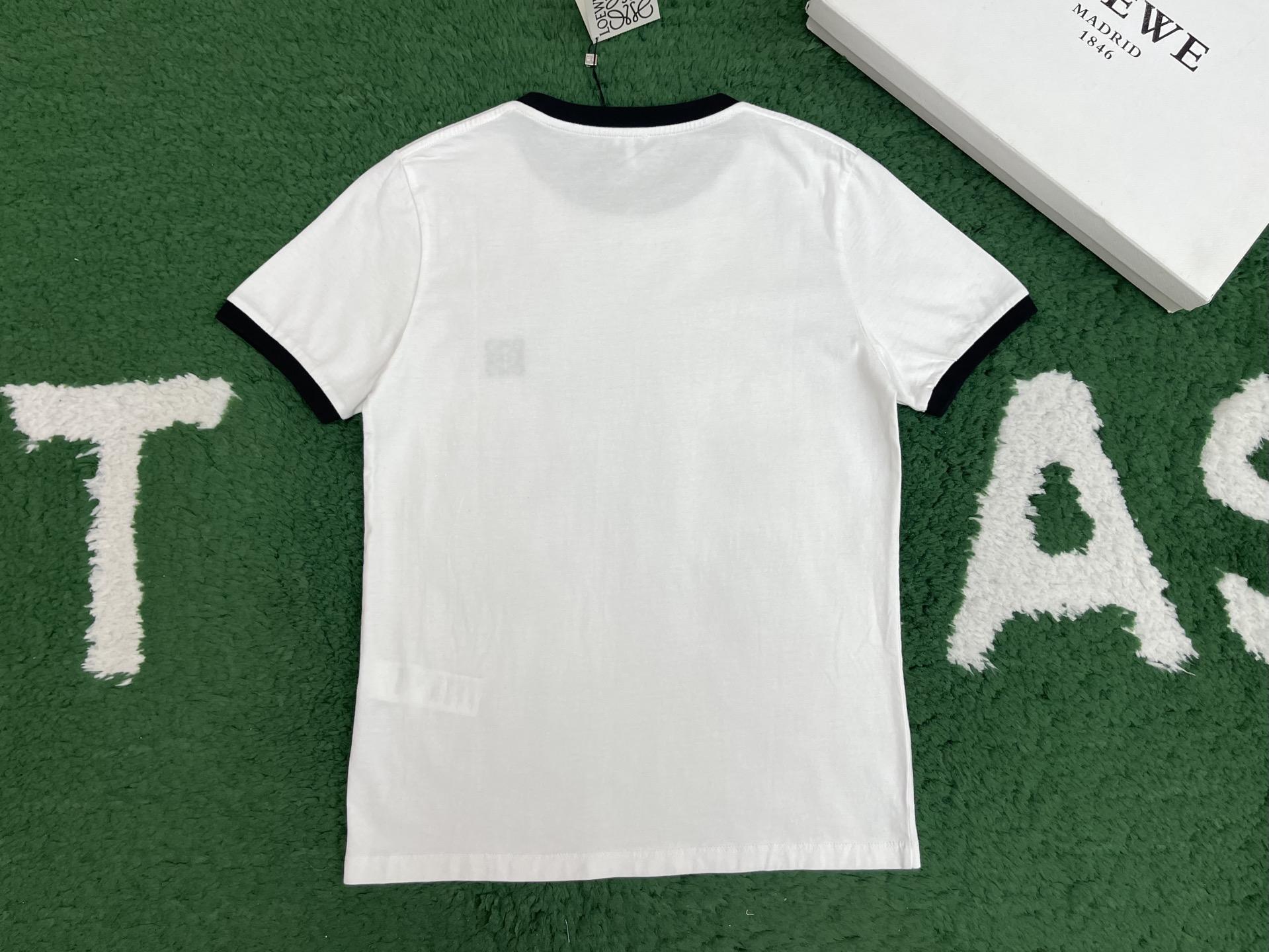 13837456fd4eeba7d7442b0b2d6390b2.jpg