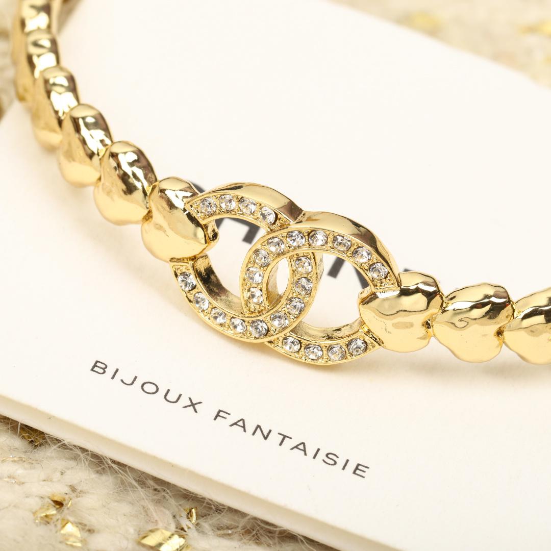1908ff9572478f75ee645e144a58db10.jpg