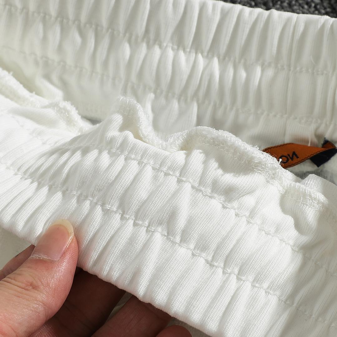 1c1edc6e955de553c573fc47c1ec690b.jpg