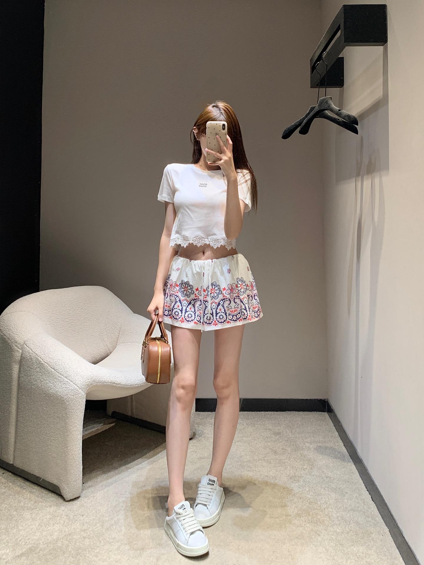 49b19728923f9b48c1c0c3d241217ff8.jpg