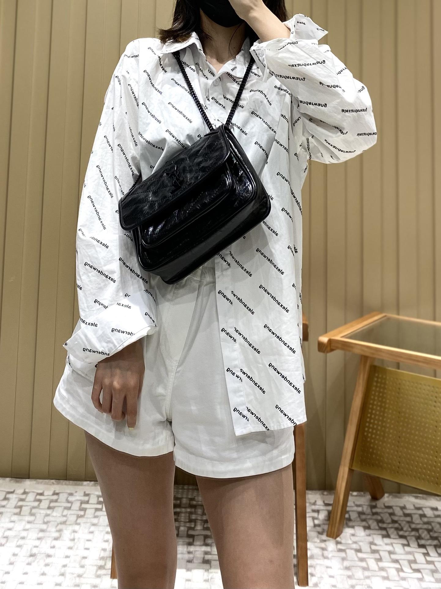 5a8130bb6527a79cec9815b50705e164.jpg