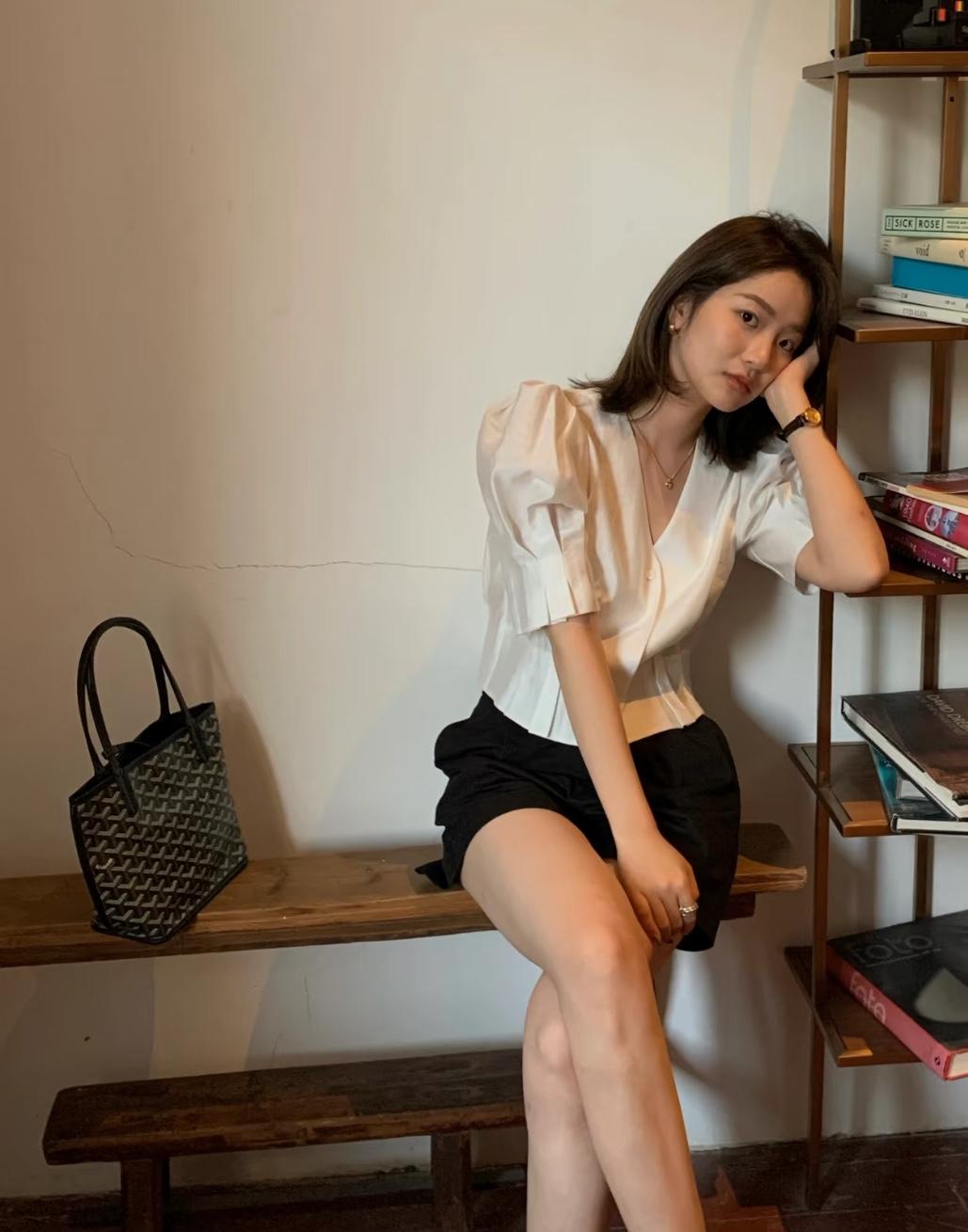 6f5cecfccb9dadff388e68ba32157e74.jpg