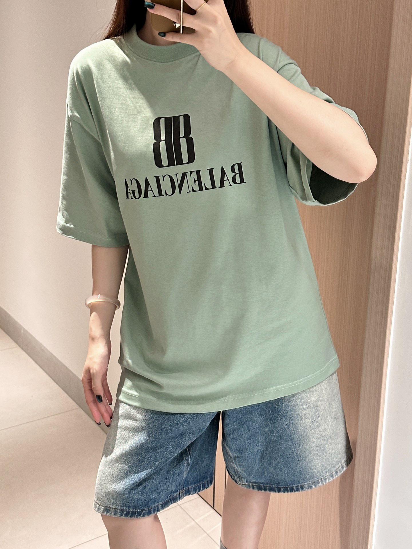 7ae8cc01ba8d448e76ea79674cc28f8d.jpg