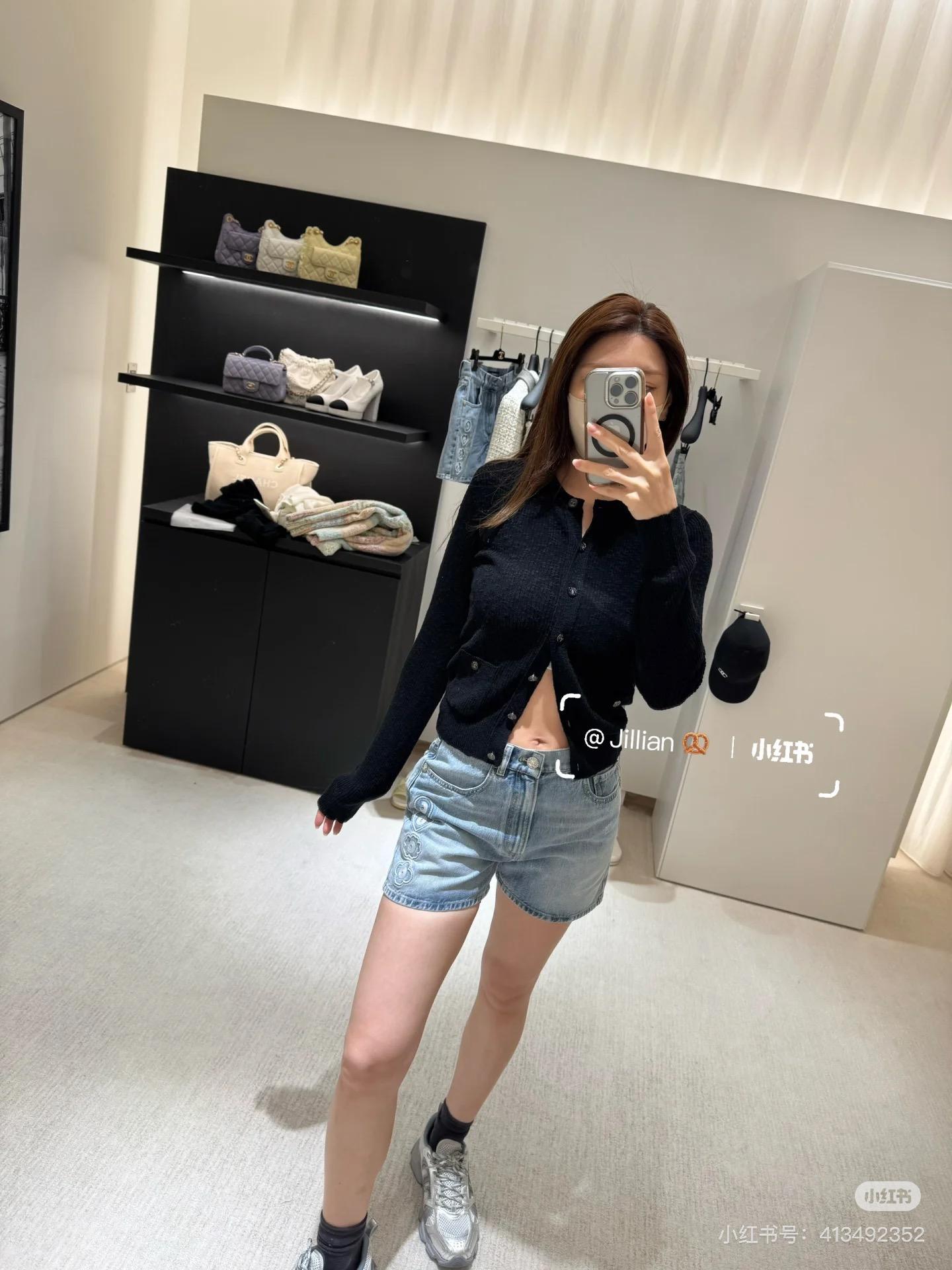 7ea6e5b9a61544f7b3ca0b3904e1d855.jpg