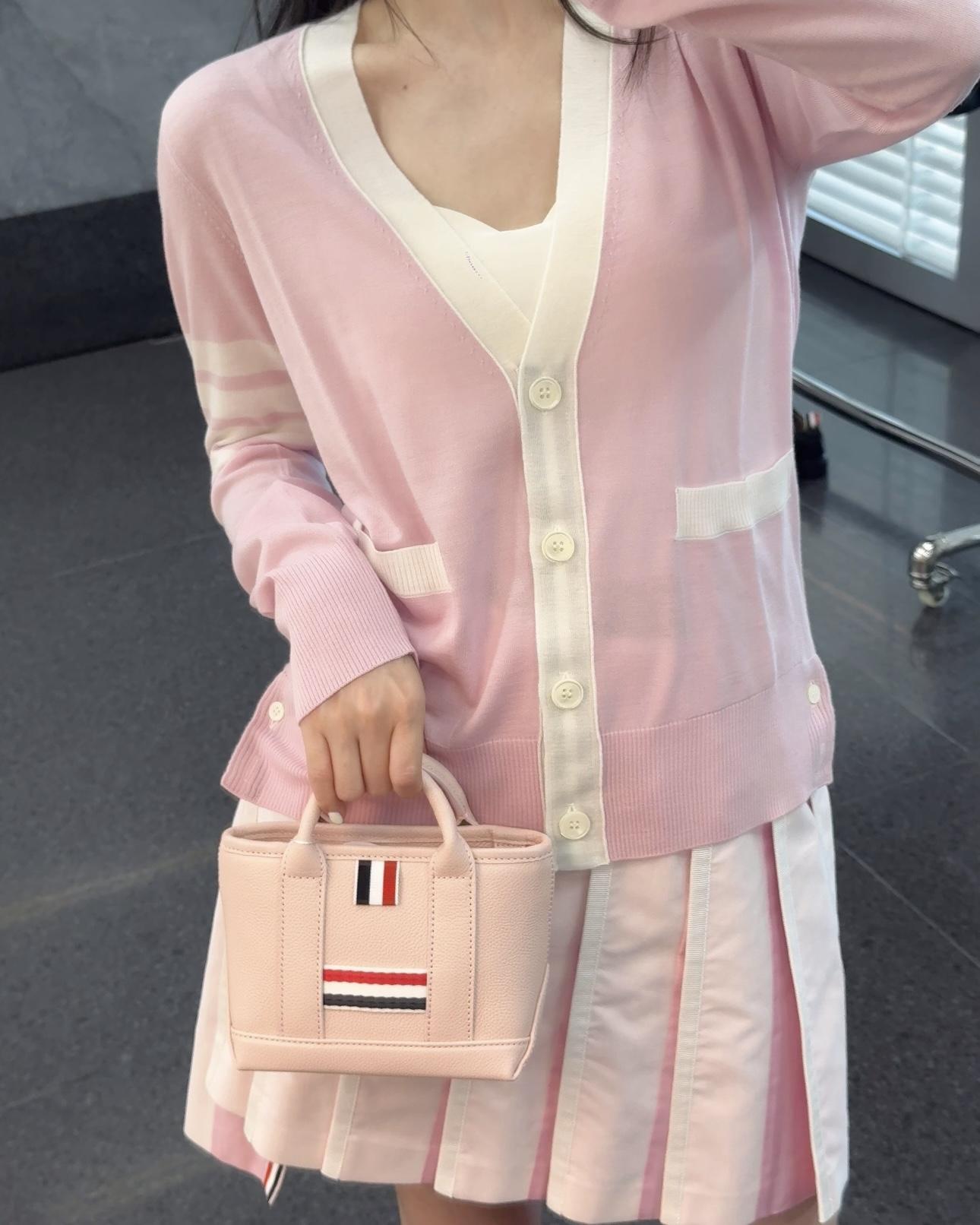 8f9a9c80a36a7f35734da141ed552cca.jpg