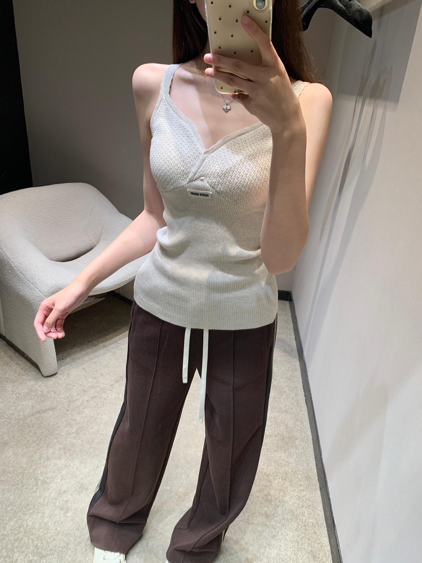 91bd9127d642f162a73a321a0a5e83b2.jpg