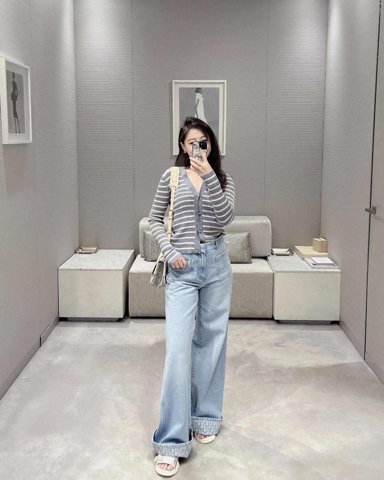 a180d6b03b635875415f4e5d35e91dc5.jpg