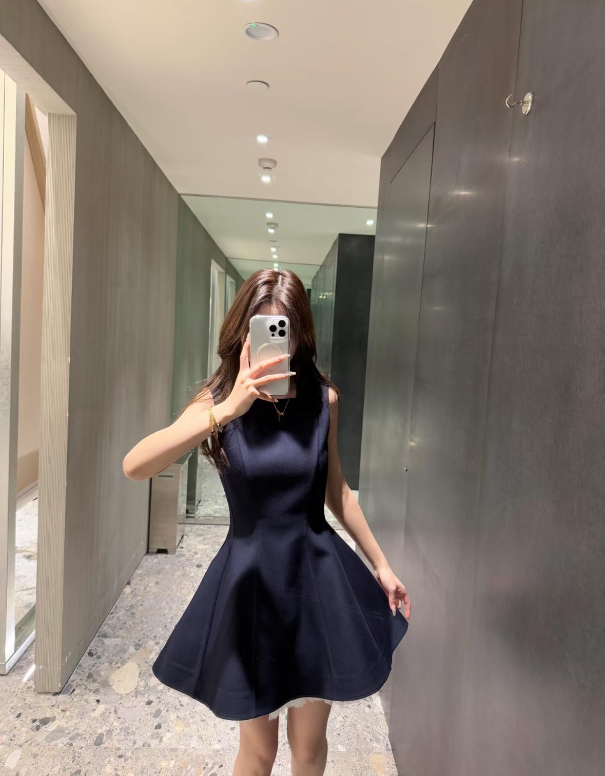 ab44a9b5f98bb5d30ba6bd979c642278.jpg