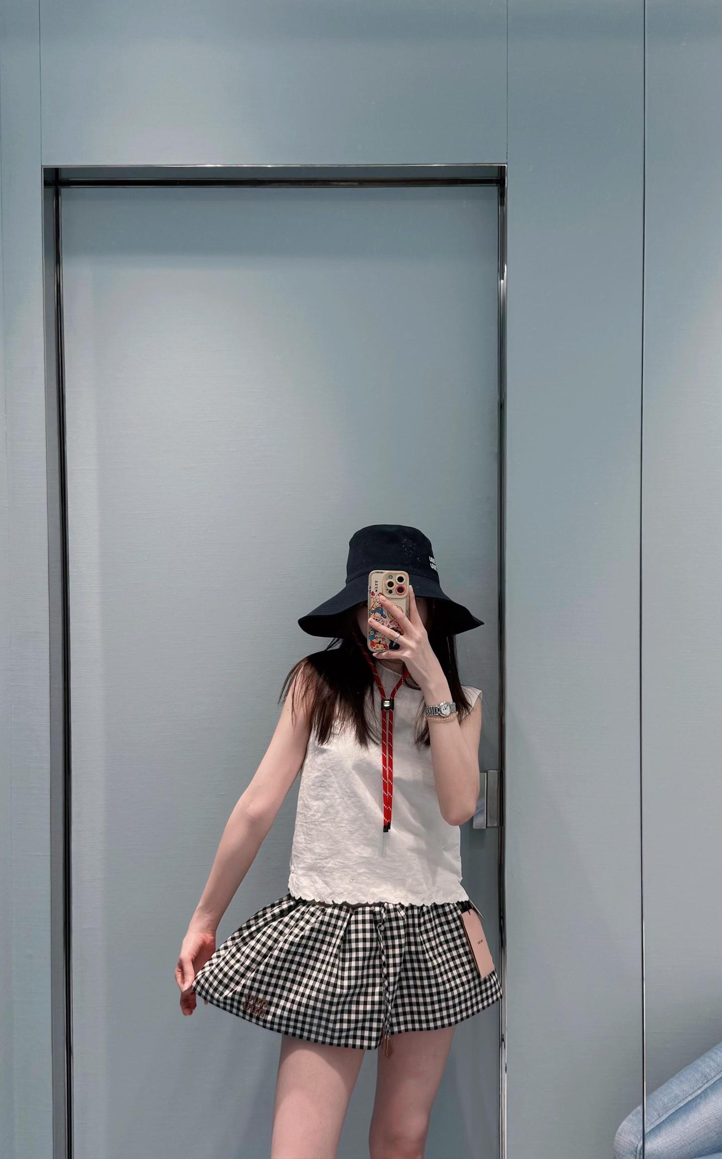 d2d89fe832c48848d51f21c90bb1b5d7.jpg