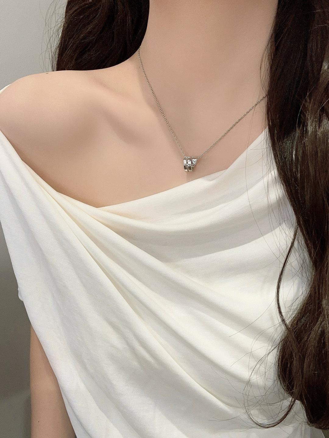 01f8162098d7d27d31a3b6a545c423a2.jpg