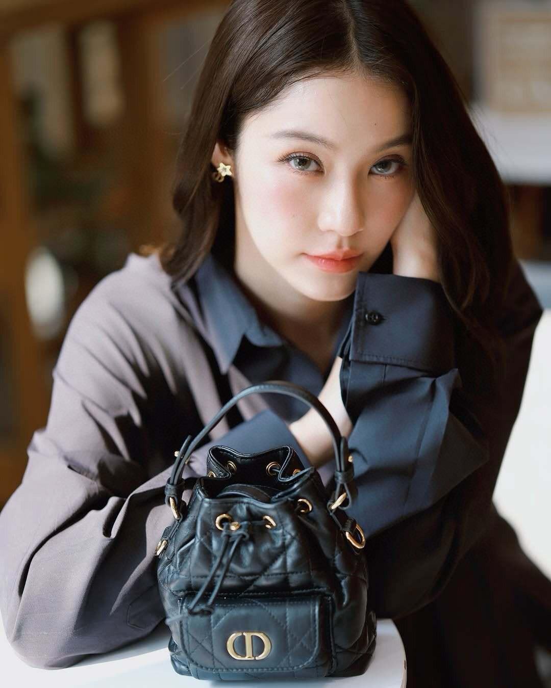 3007434a0ef5c84074bf1cd9ebe38fb9.jpg