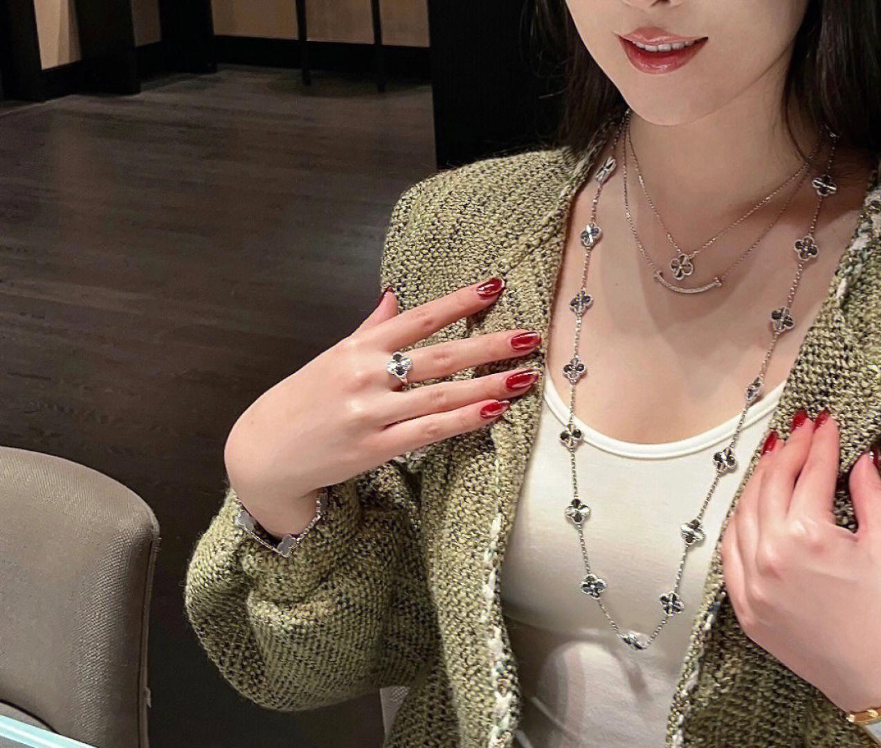 4644bbbabe660804a9212243801e2117.jpg