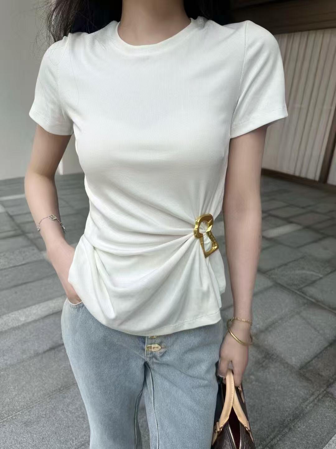 6ad8155ab32f2102f4bd5cf823ecc669.jpg
