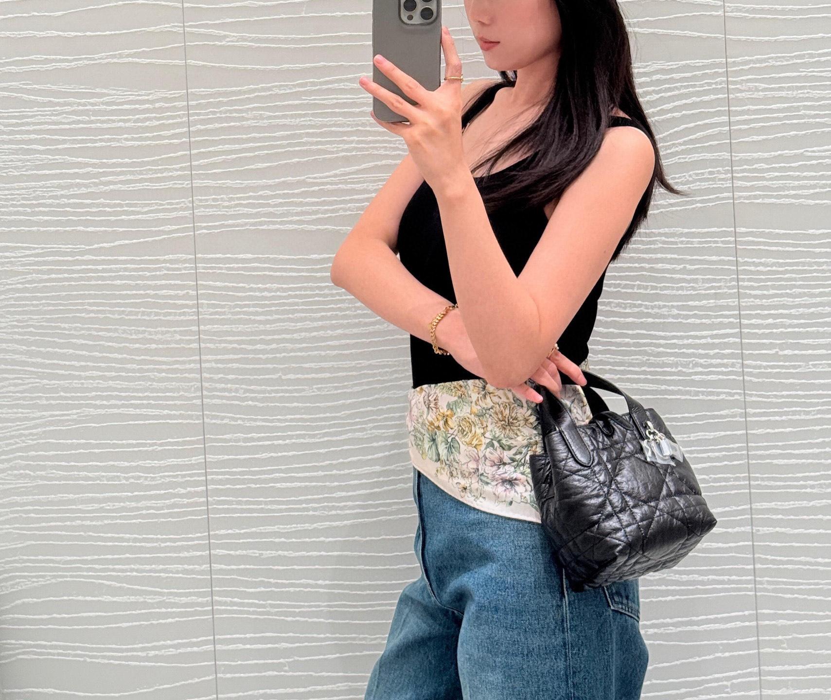7e1c725a3b2510b870bd7879ed2ef7f8.jpg