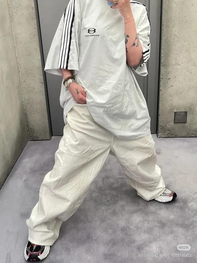 7faabf0cb32e3c02f877bfb1a6228941.jpg