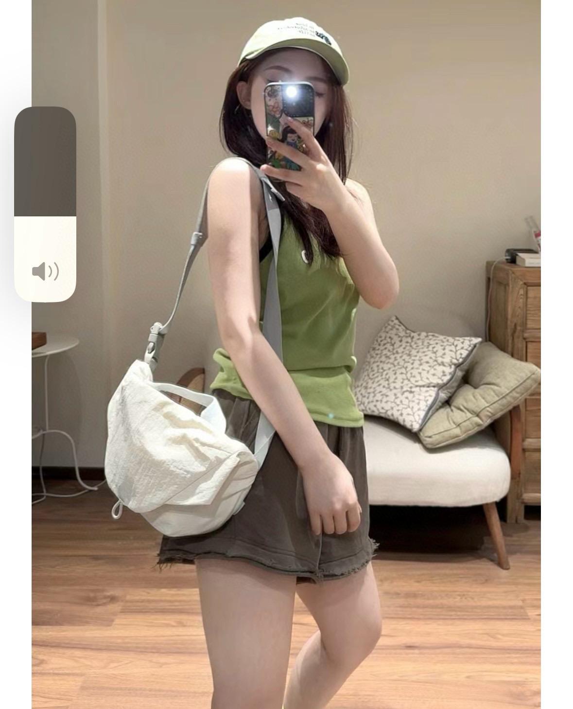 bbc669c6b4679c47d289673151ba1d1d.jpg