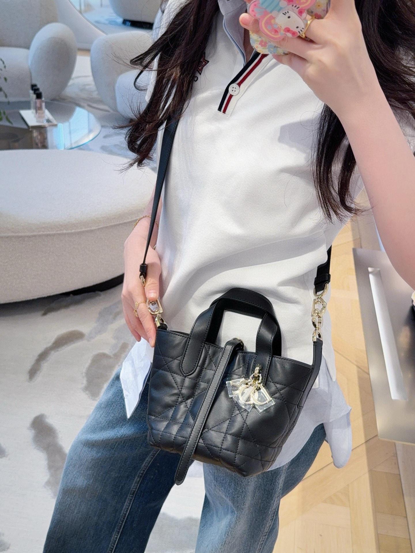 c10af41838e05fb68a4e2a0eaabda086.jpg